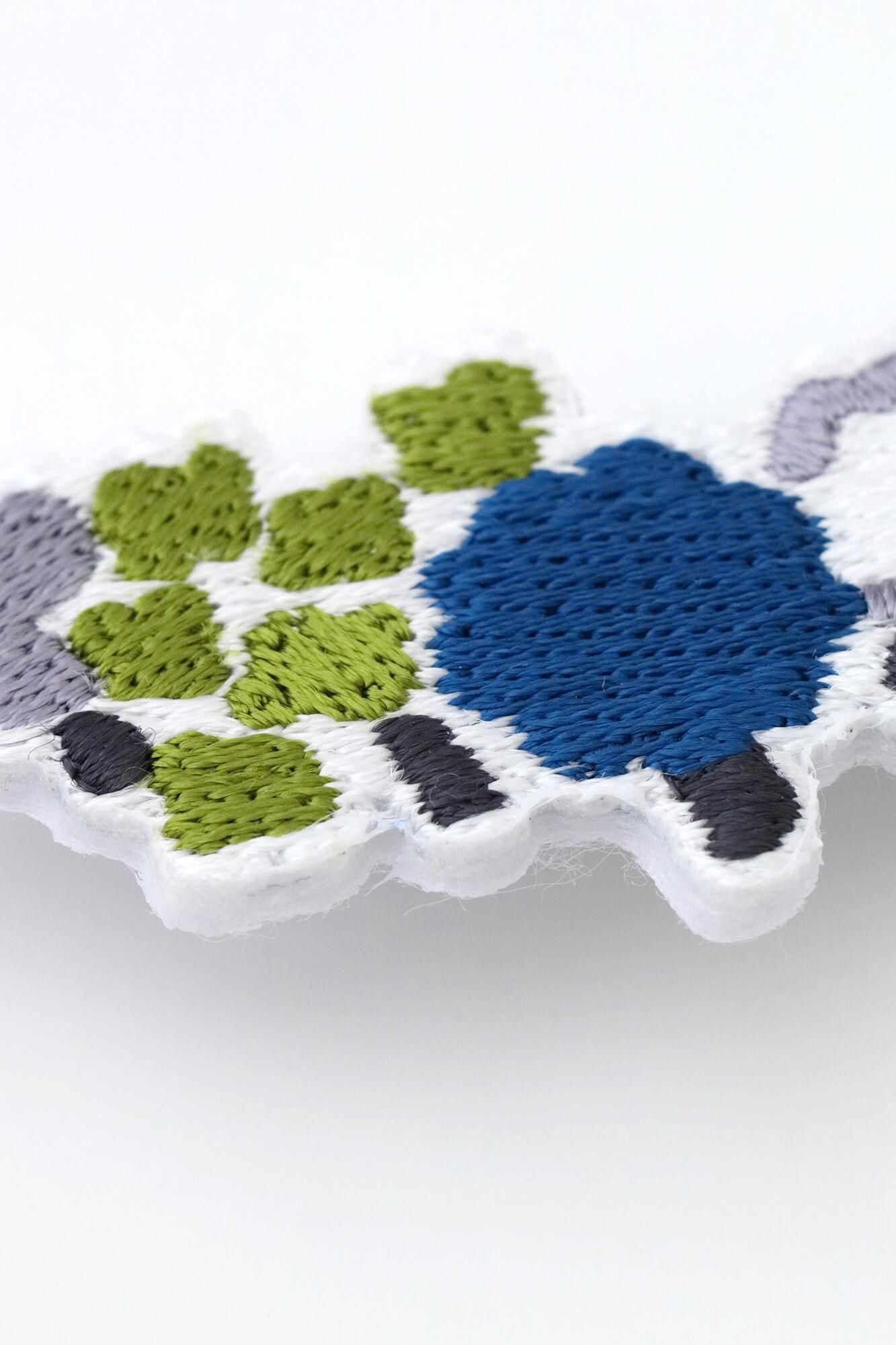 刺绣装饰 /桑桑