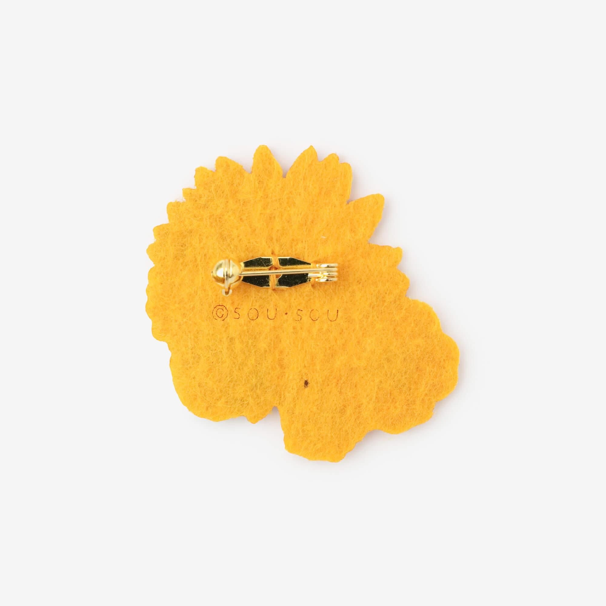 刺繍飾り（ししゅうかざり）／金襴緞子（きんらんどんす）