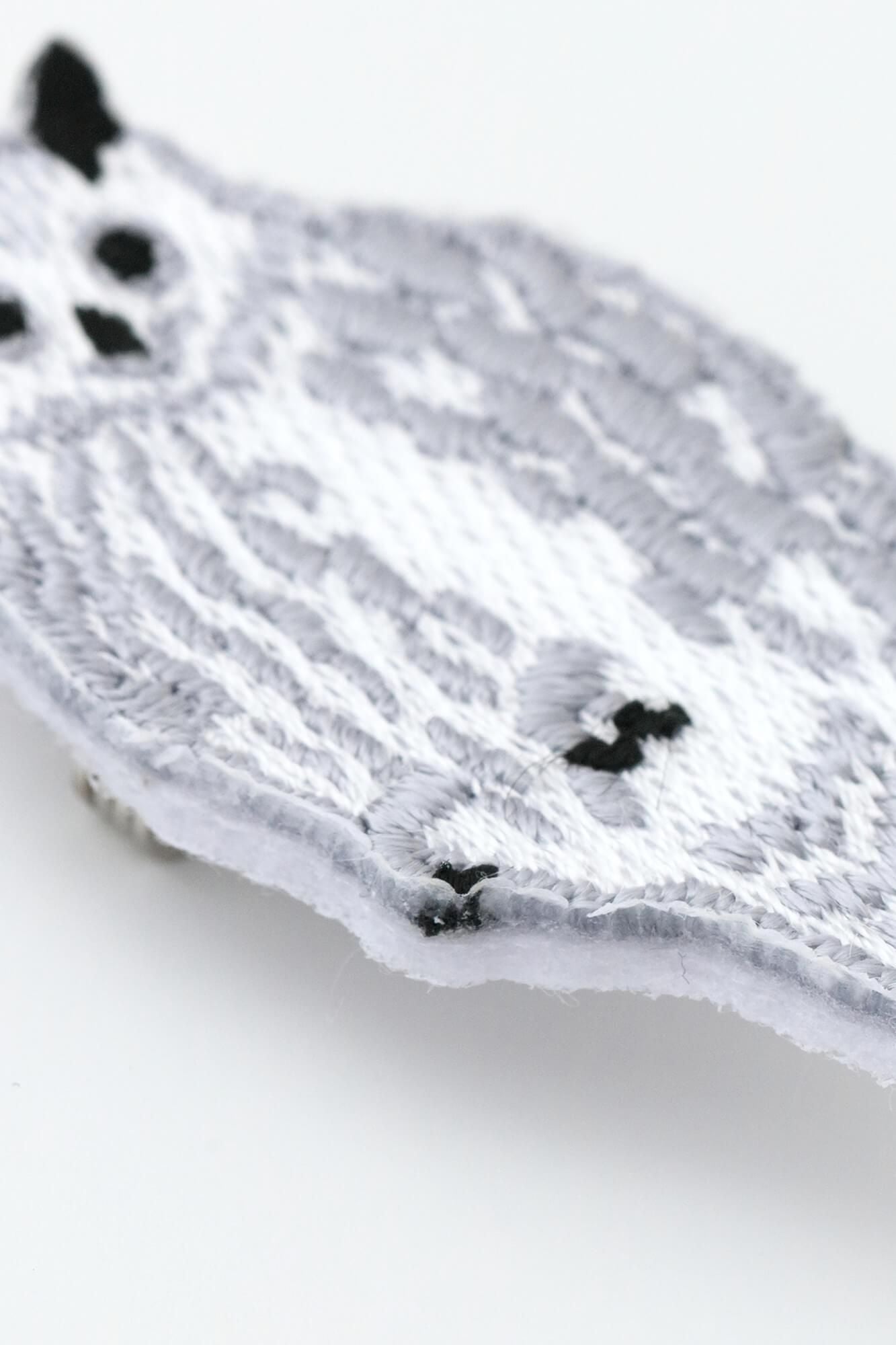 刺繍飾り（ししゅうかざり）／ふくろう つくも