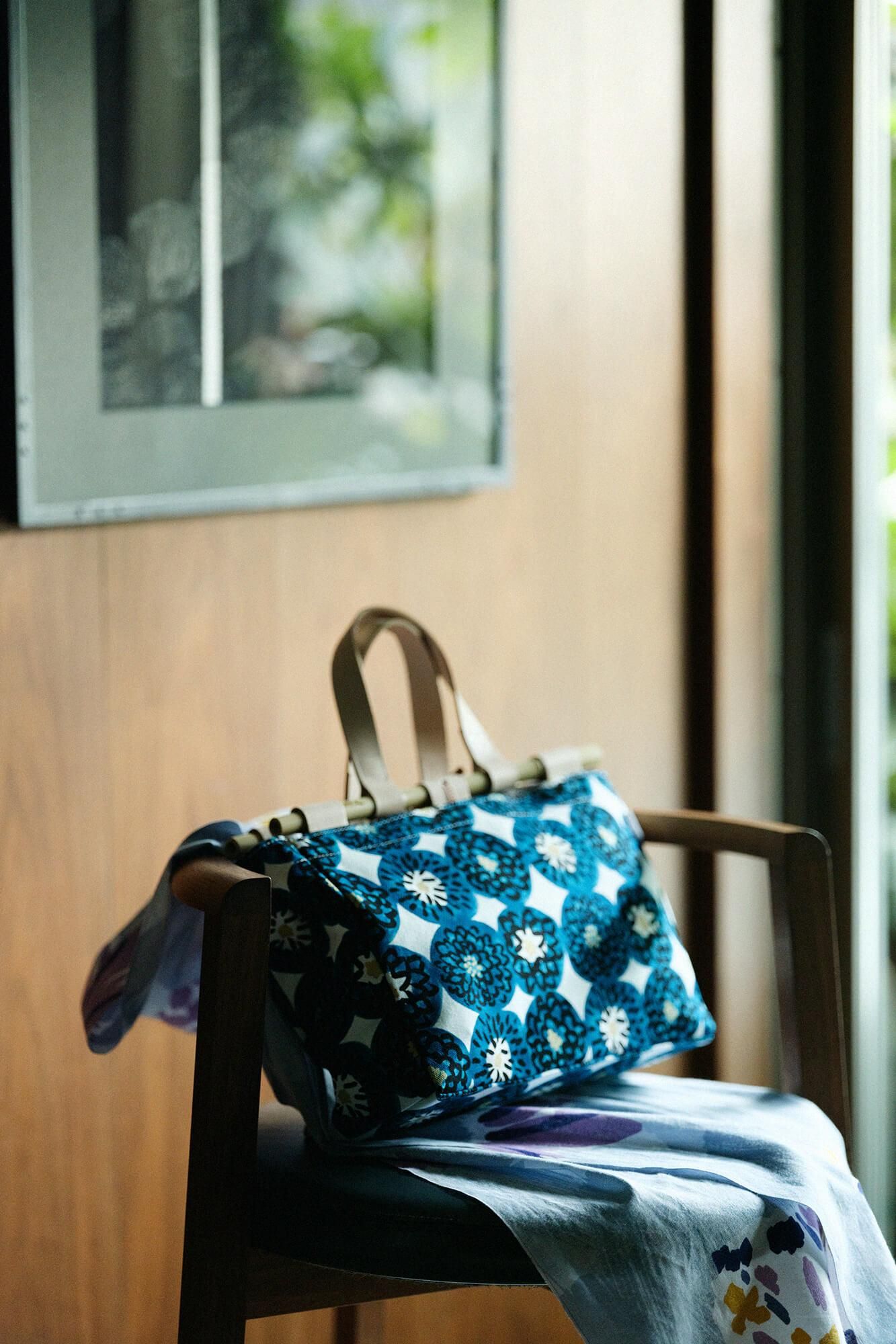 미치유키코바코 크기가 큰/겨울국화