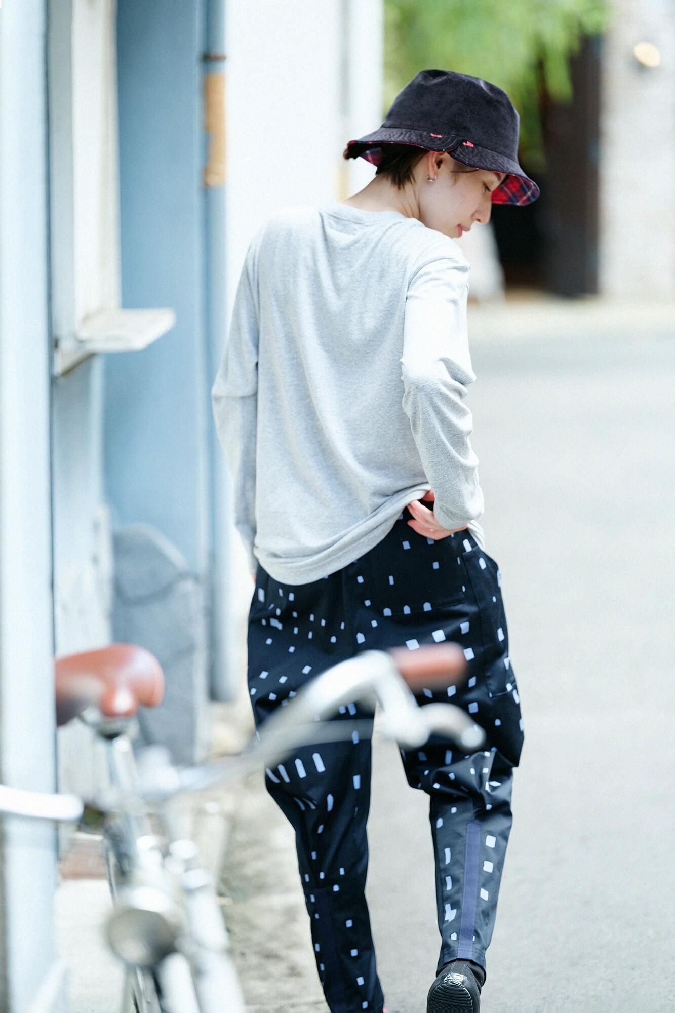 長袖 ポケットTシャツ[5.6]／ヘザーグレー×SO-SU-U昆（こん）