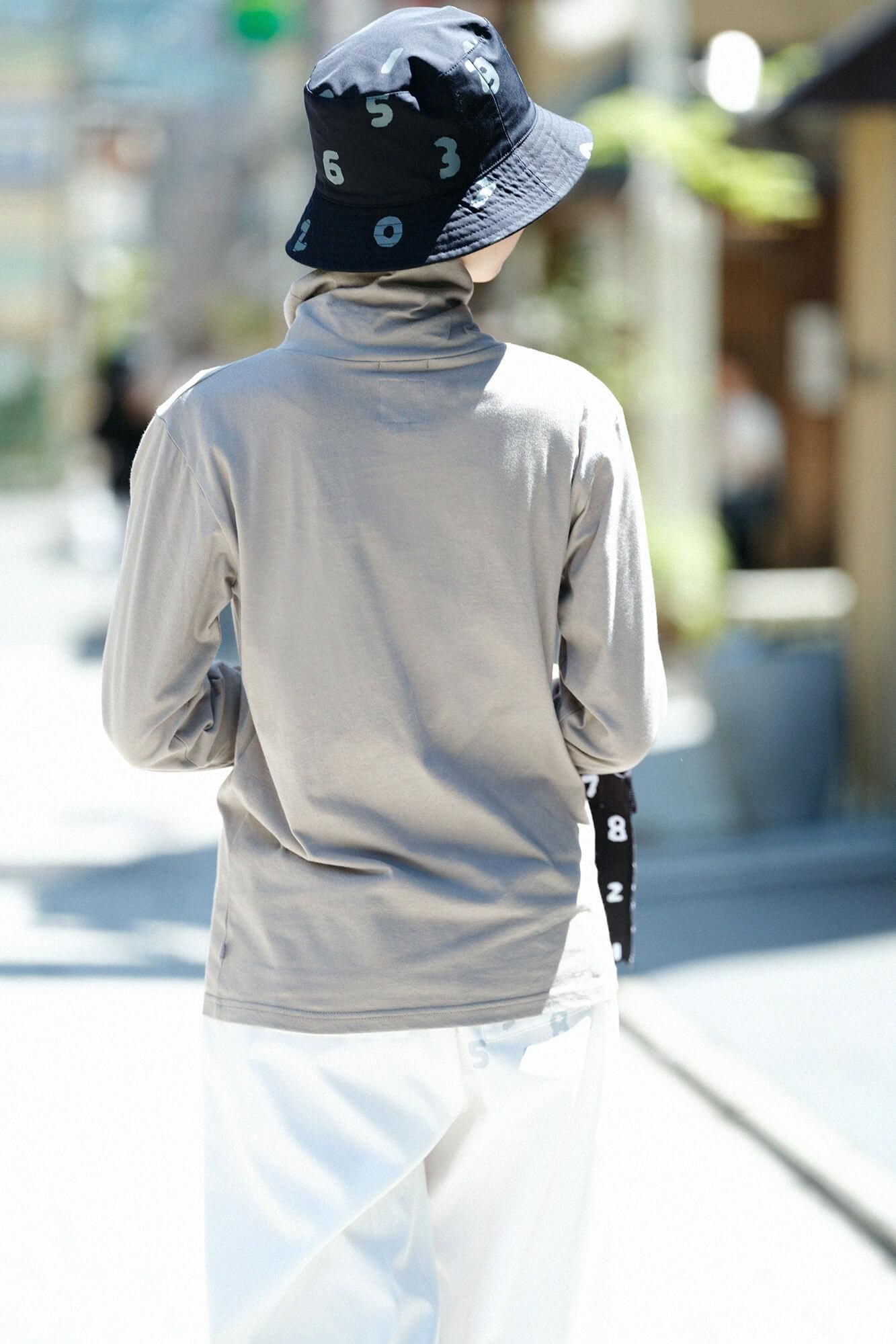 트위스트터틀 L.S/밝은 회색