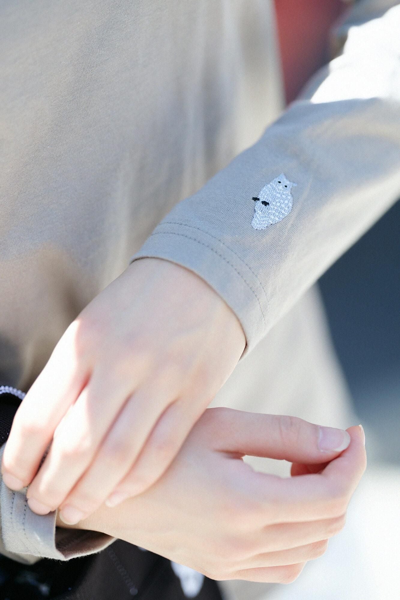 트위스트터틀 L.S/밝은 회색