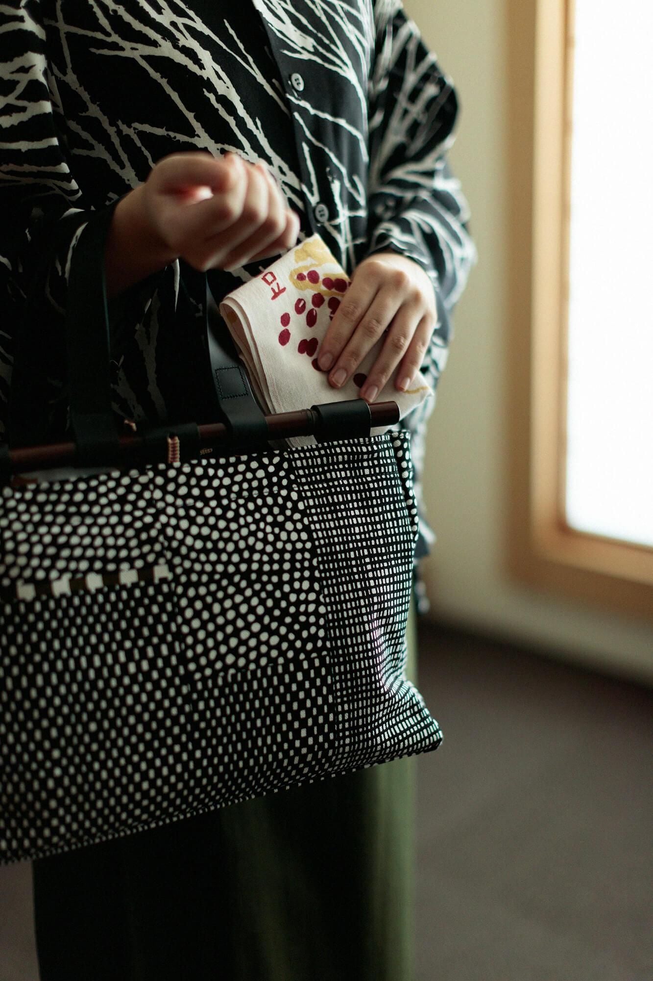 伊勢木綿 textile手ぬぐい／禾乃登（こくものすなわちみのる）