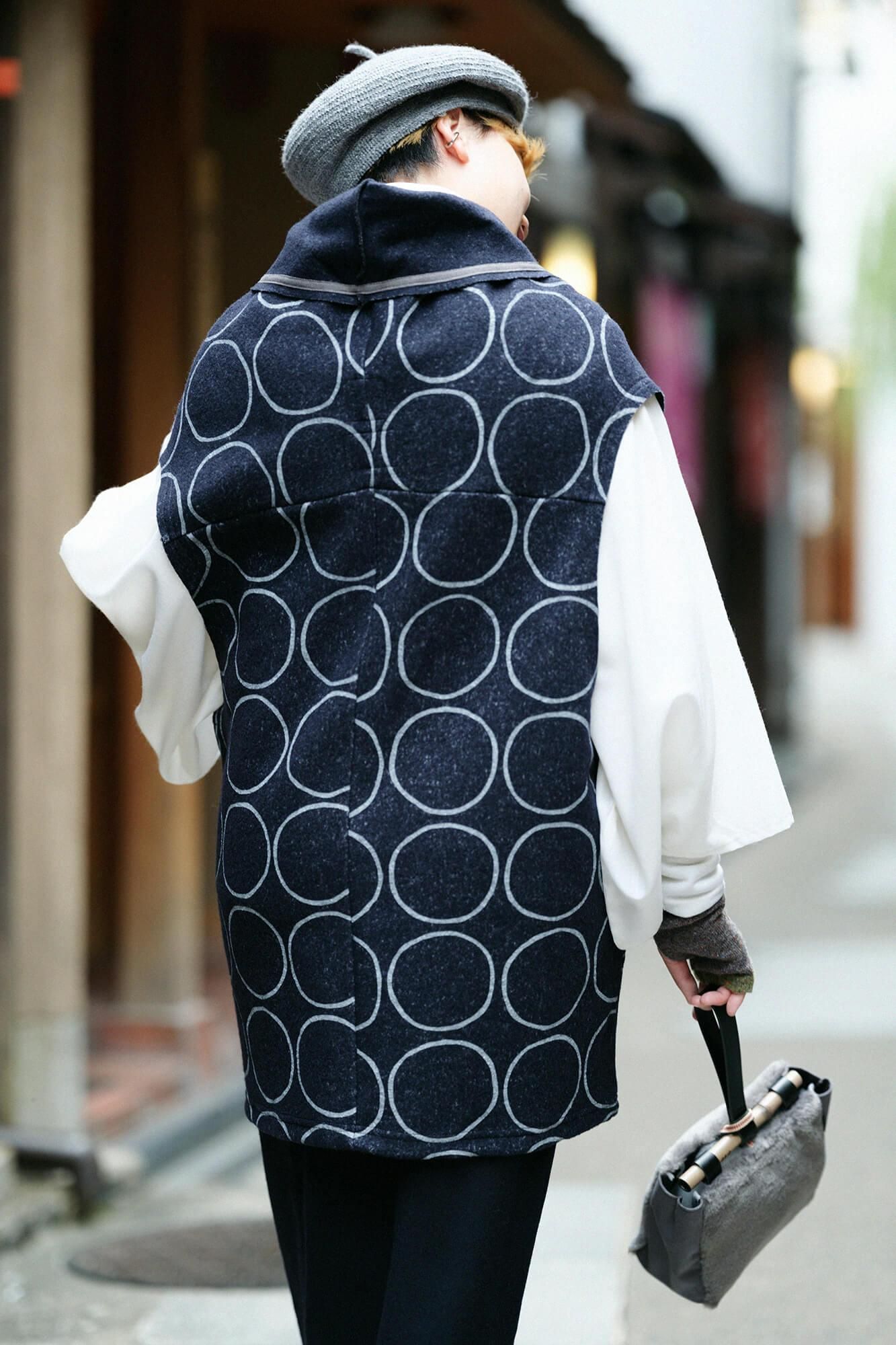 【net limited】Felted Boucle Saya Vest / Circles Dark Navy