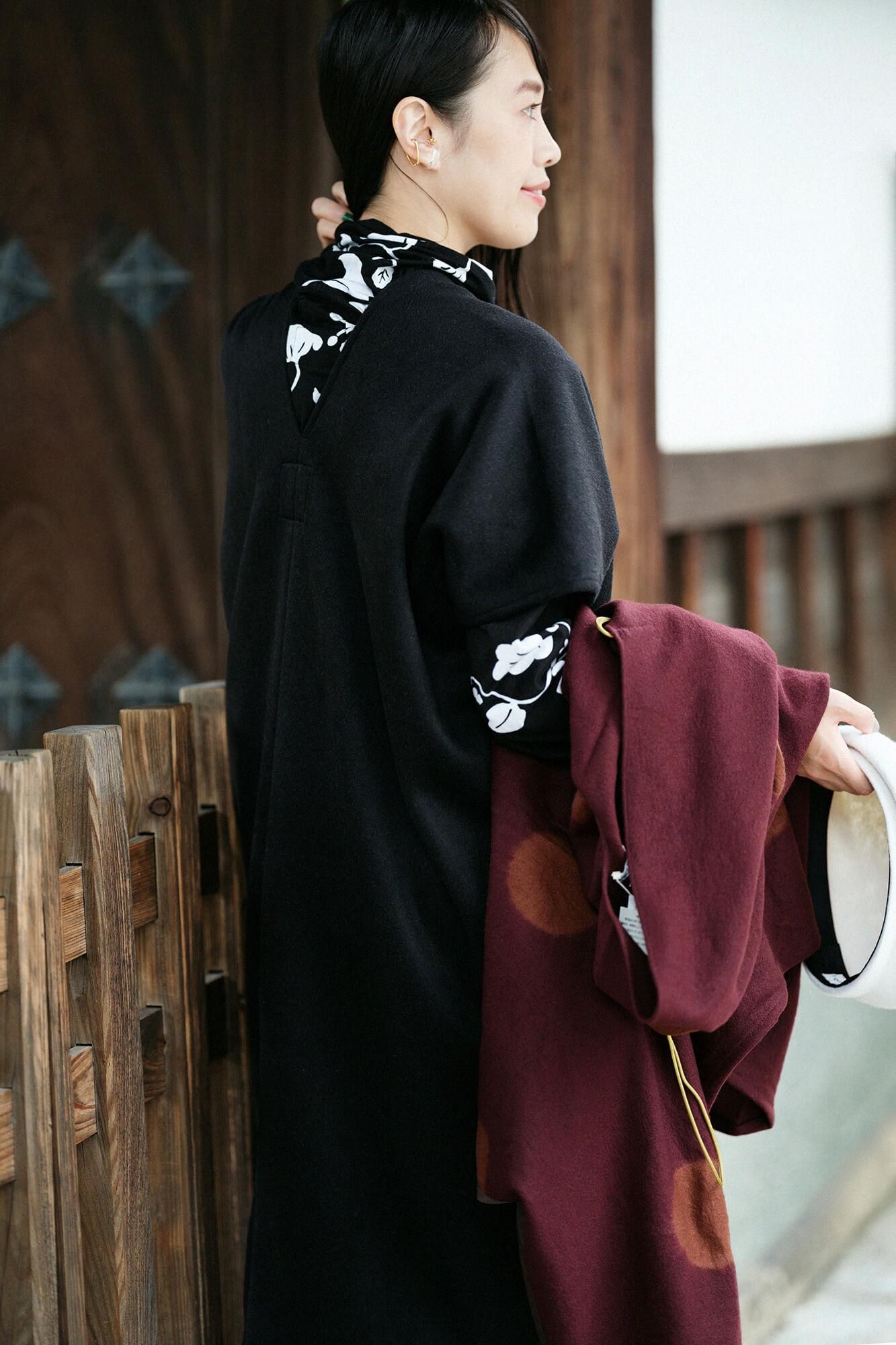 셋케츠기모 아미 직사각형 원피스 후타츠미(둘)/검은색