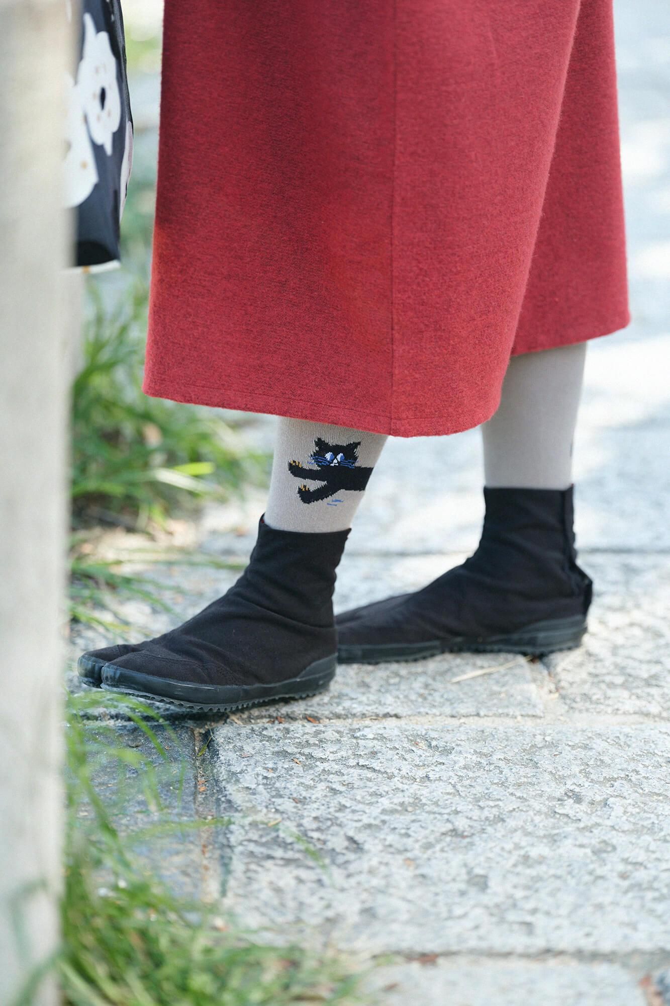 Tabi Tights／Cat Light Greyish Brown