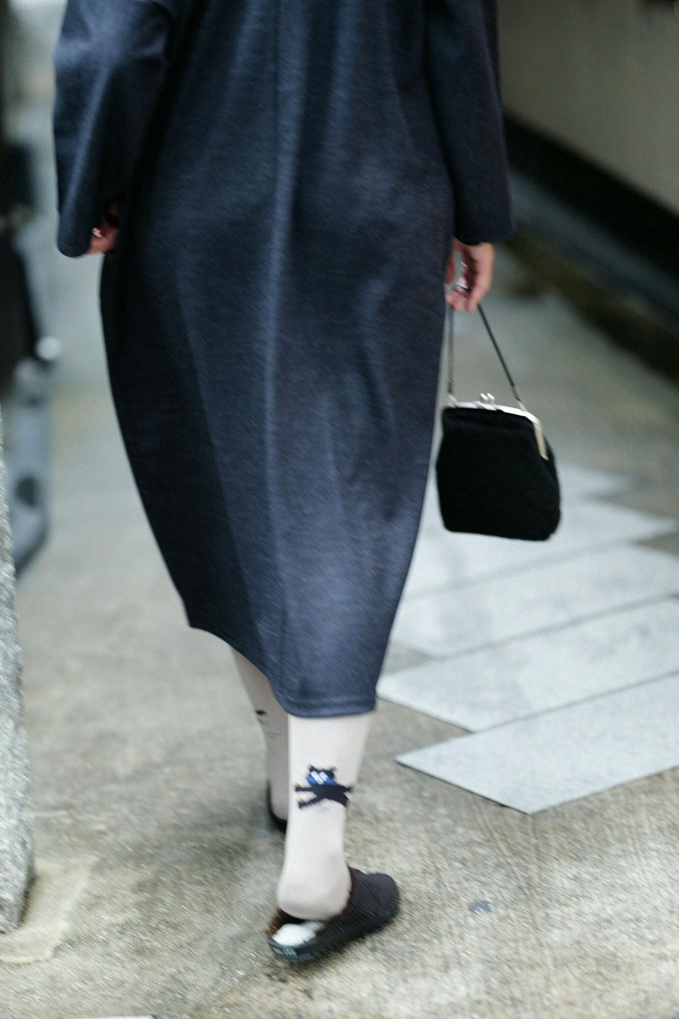 Tabi Tights／Cat Light Greyish Brown