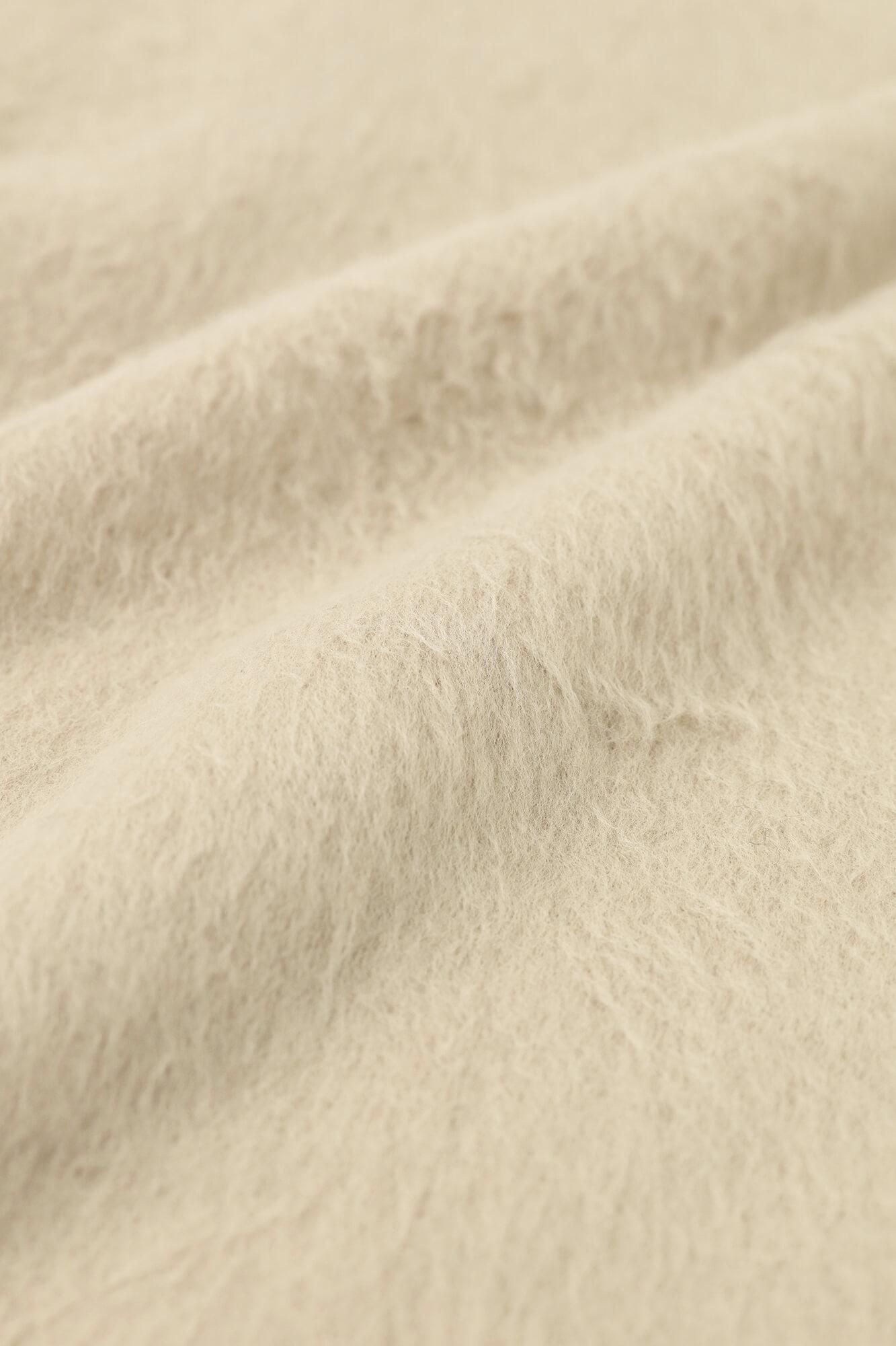 【net限定】舶来接結阿弥（はくらいせっけつあみ） ファー 薙刀伯爵羽織（なぎなたはくしゃくばおり）／白橡（しろつるばみ）