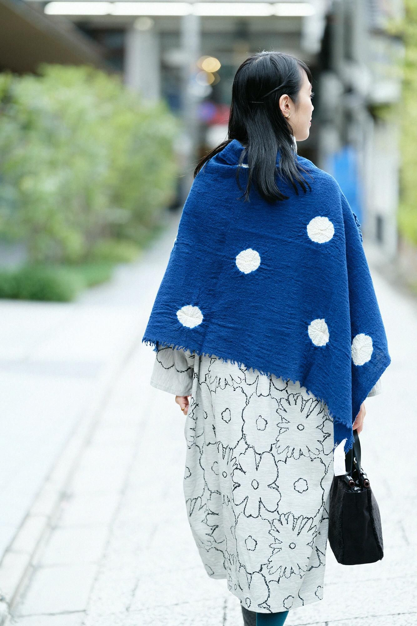 net限定】梳毛（そもう） 両面編（りょうめんあみ） 衿巻薙刀