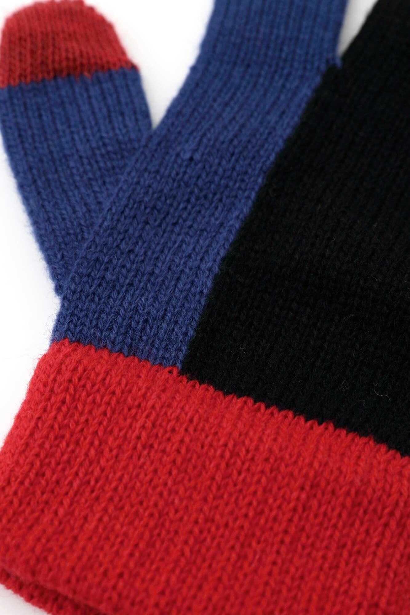 【net限定】あっちグローブ トリコ／爪紅（つまくれない）