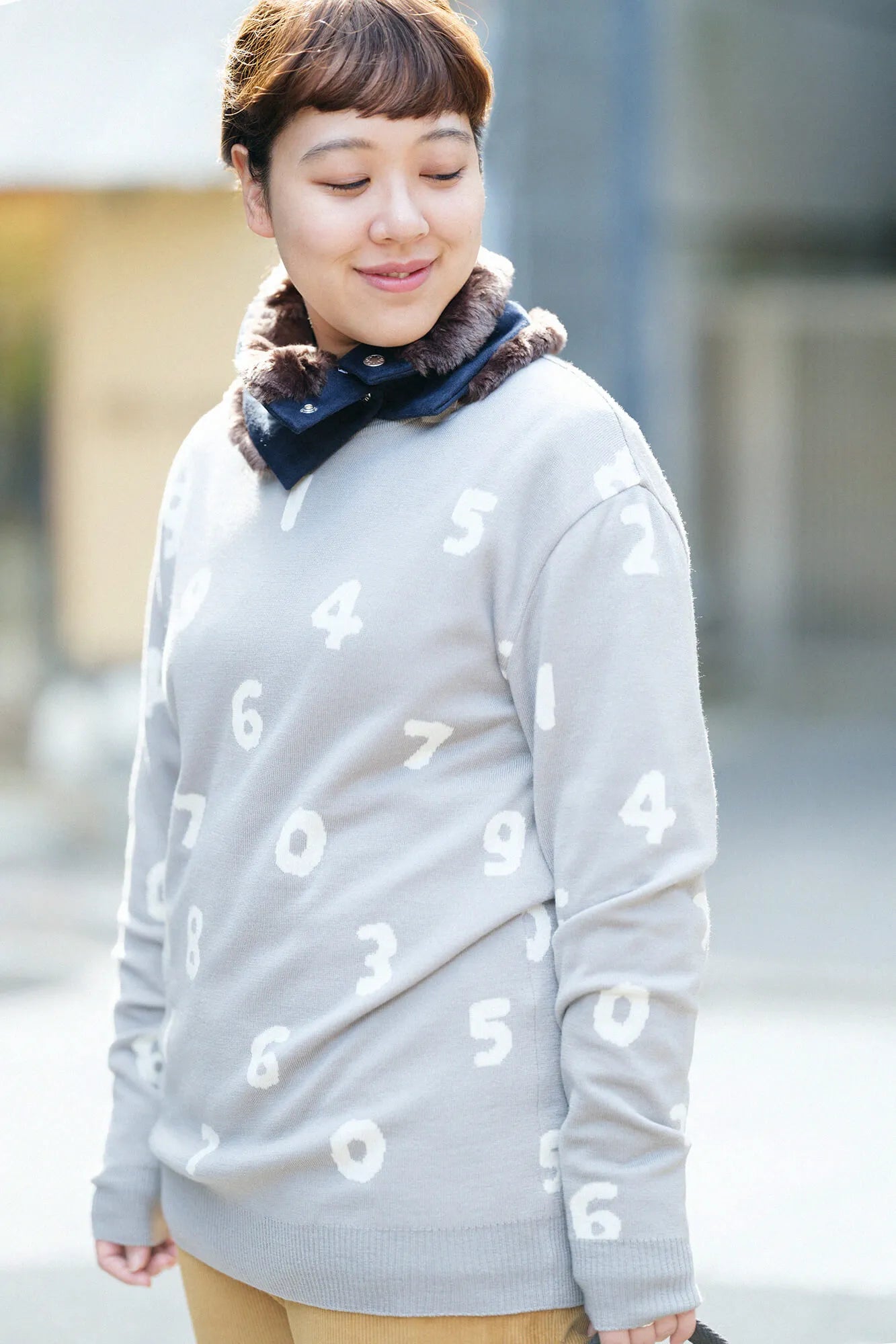 【預購】人造毛皮 雙面用短圍巾／暗藍色×棕色（※預計於12月9日左右發貨）