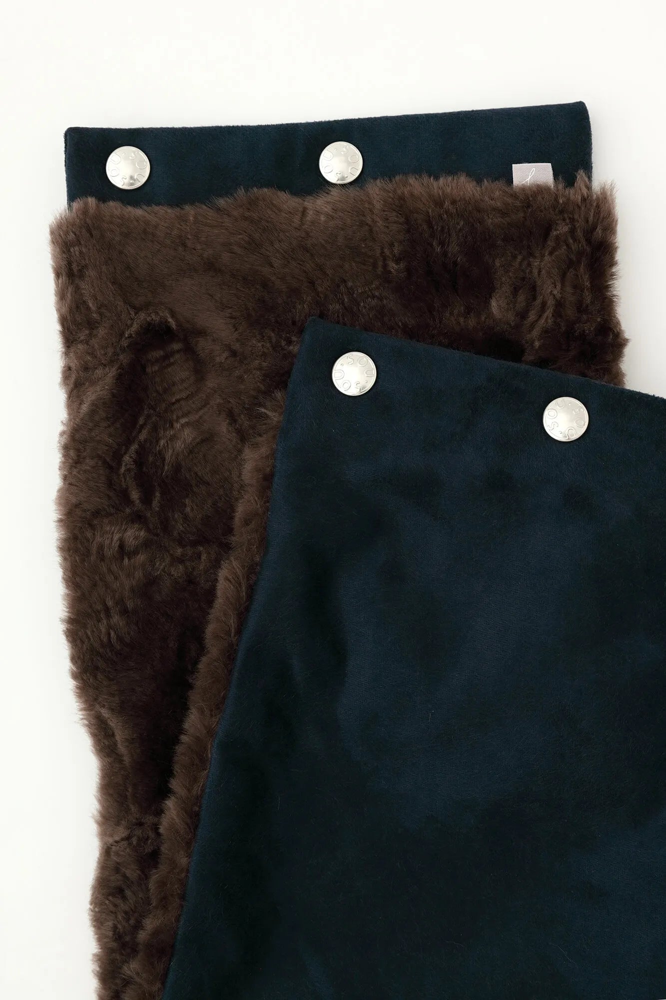 【預購】人造毛皮 雙面用短圍巾／暗藍色×棕色（※預計於12月9日左右發貨）