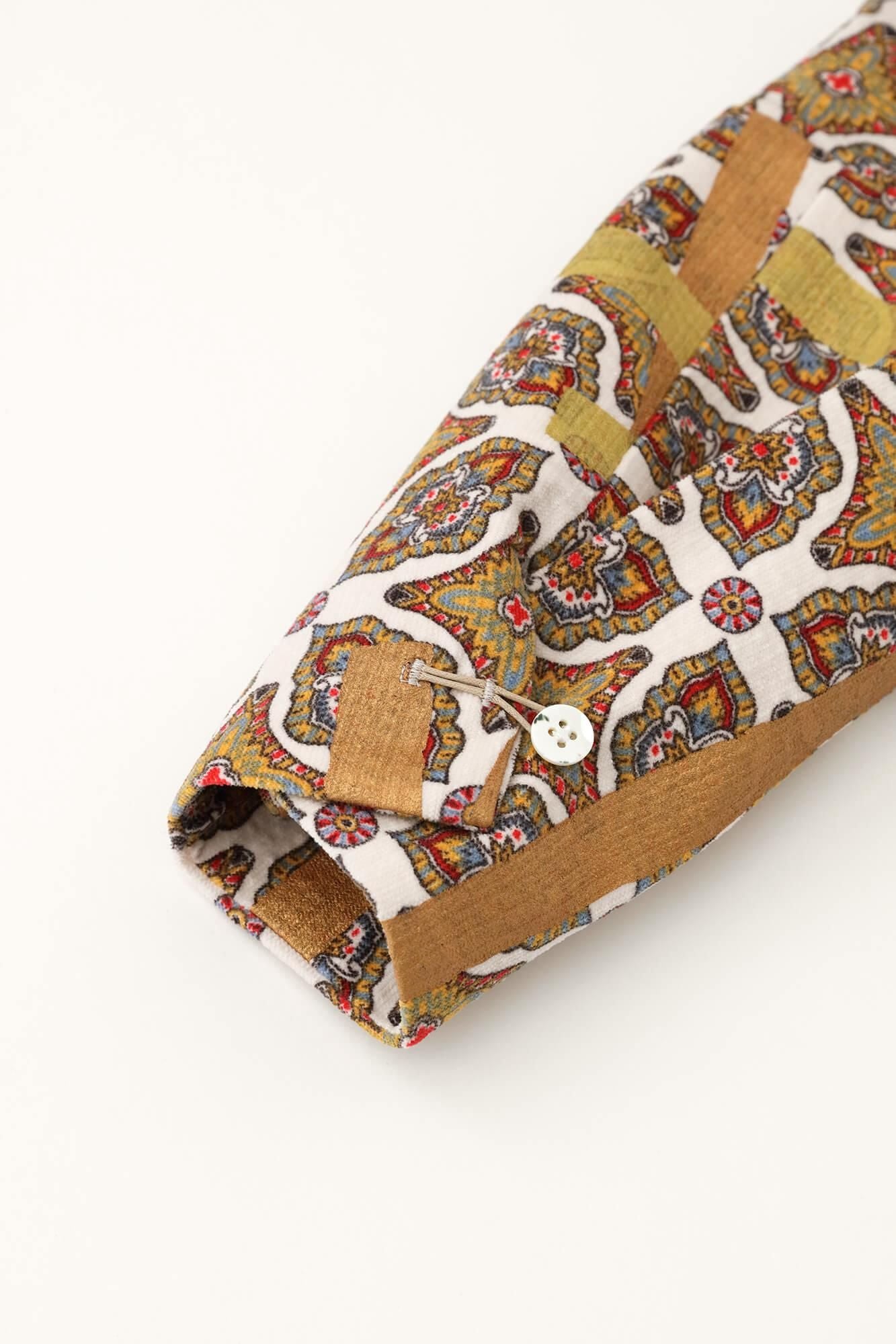 コール天 舶来文様（はくらいもんよう） 立衿（たちえり） 筒袖襯衣（つつそでしんい）／鳶（とび） 象牙色（ぞうげいろ）