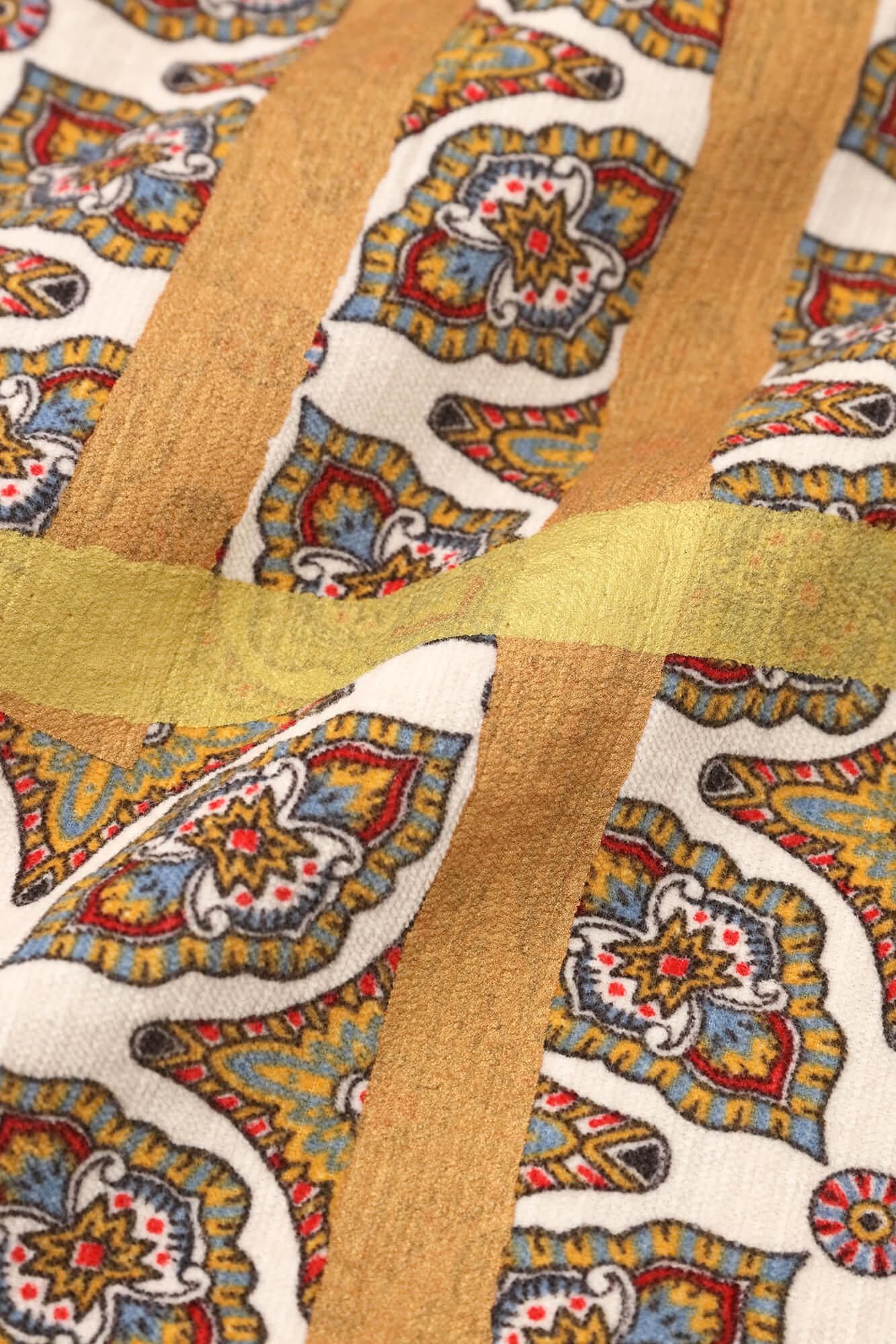 コール天 舶来文様（はくらいもんよう） 立衿（たちえり） 筒袖襯衣（つつそでしんい）／鳶（とび） 象牙色（ぞうげいろ）