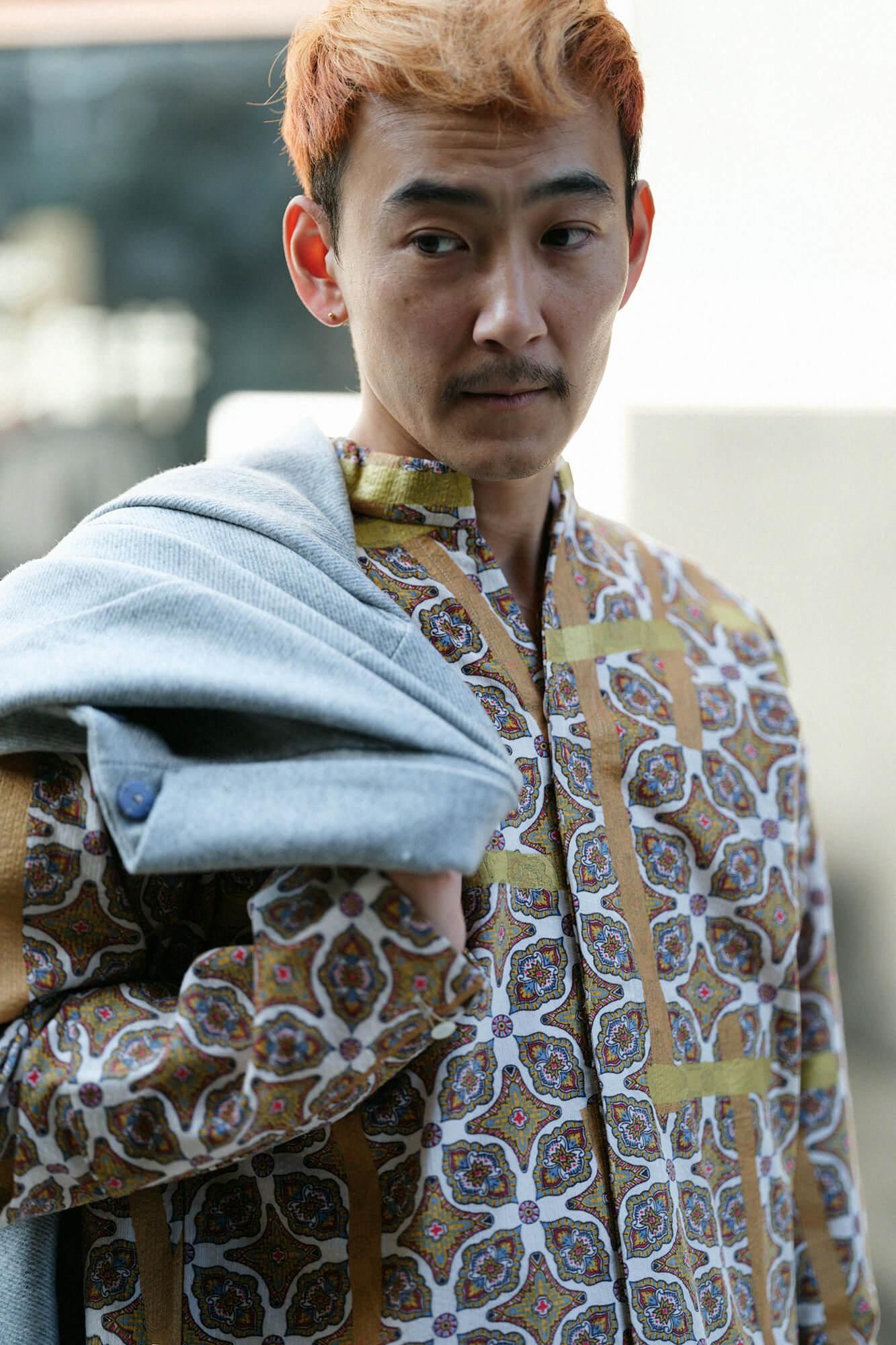 コール天 舶来文様（はくらいもんよう） 立衿（たちえり） 筒袖襯衣（つつそでしんい）／鳶（とび） 象牙色（ぞうげいろ）