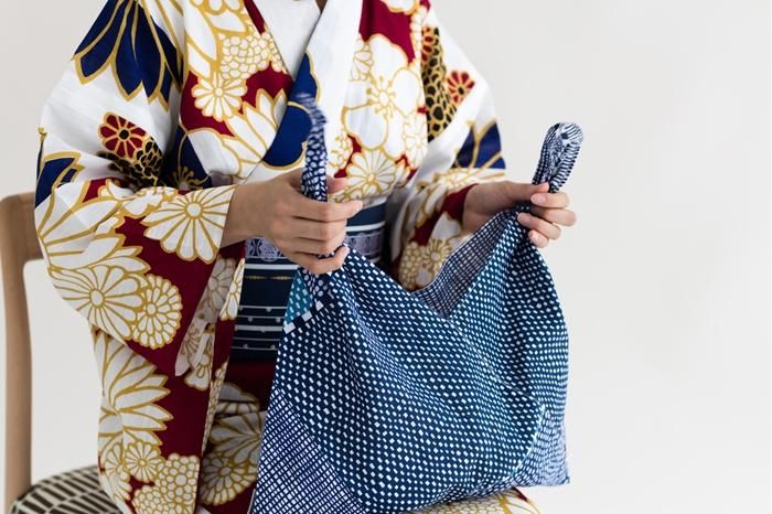 伊勢木綿 小巾折／間がさね 青和（せいわ）