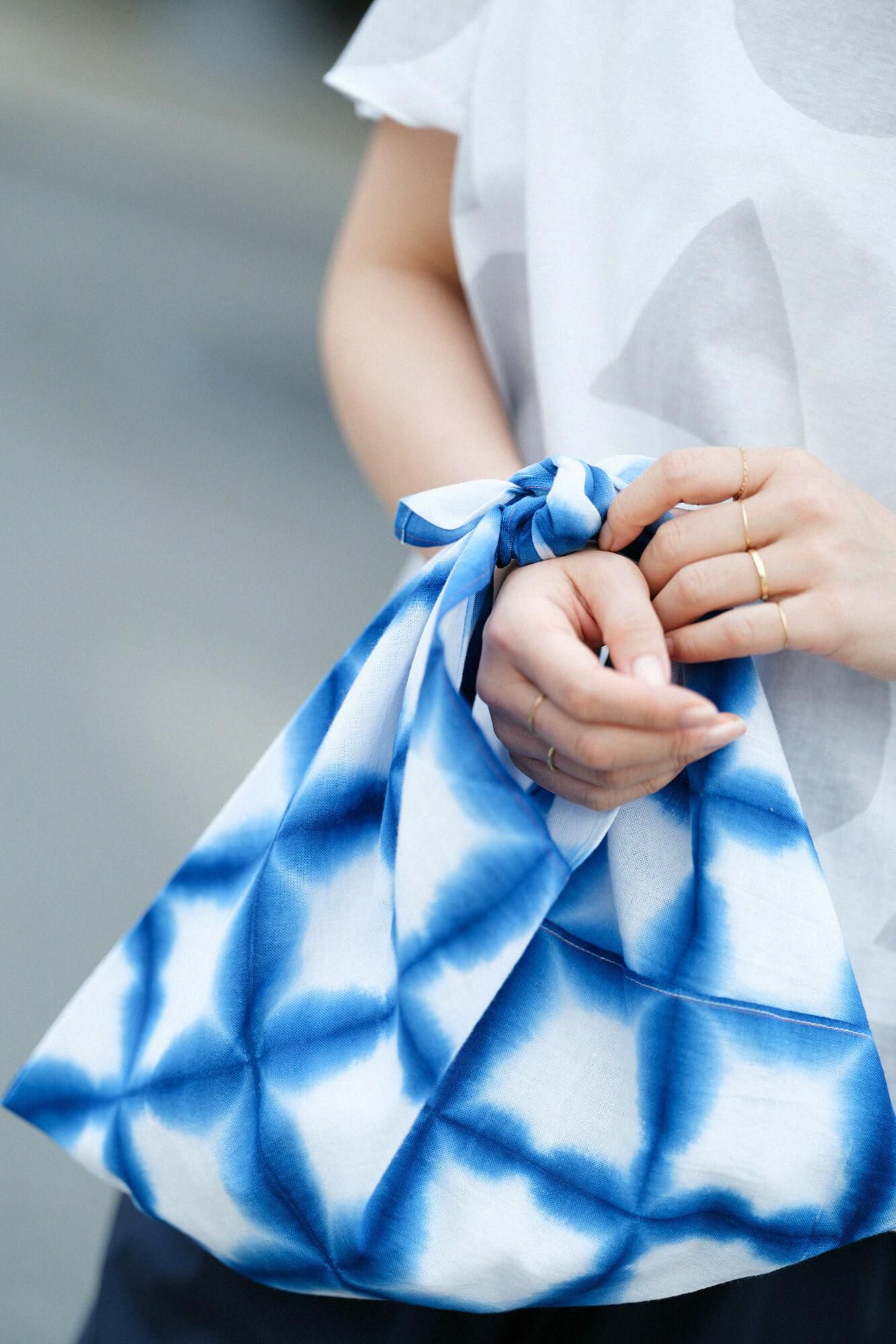 有松鳴海紮染 小巾折 手提袋／張正雪花1