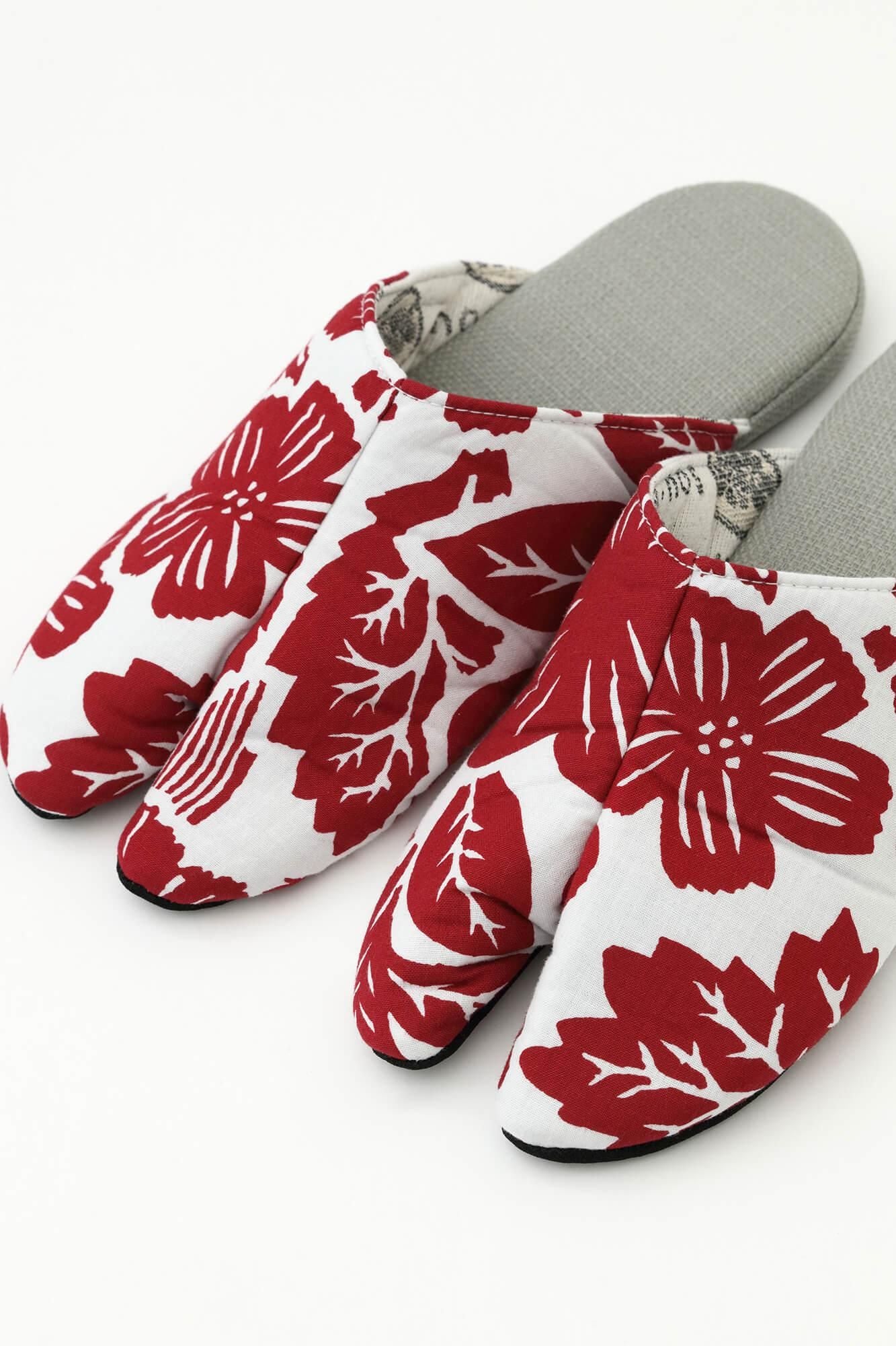 薄的形状拖鞋塔布袜/印刷品（Hanga）