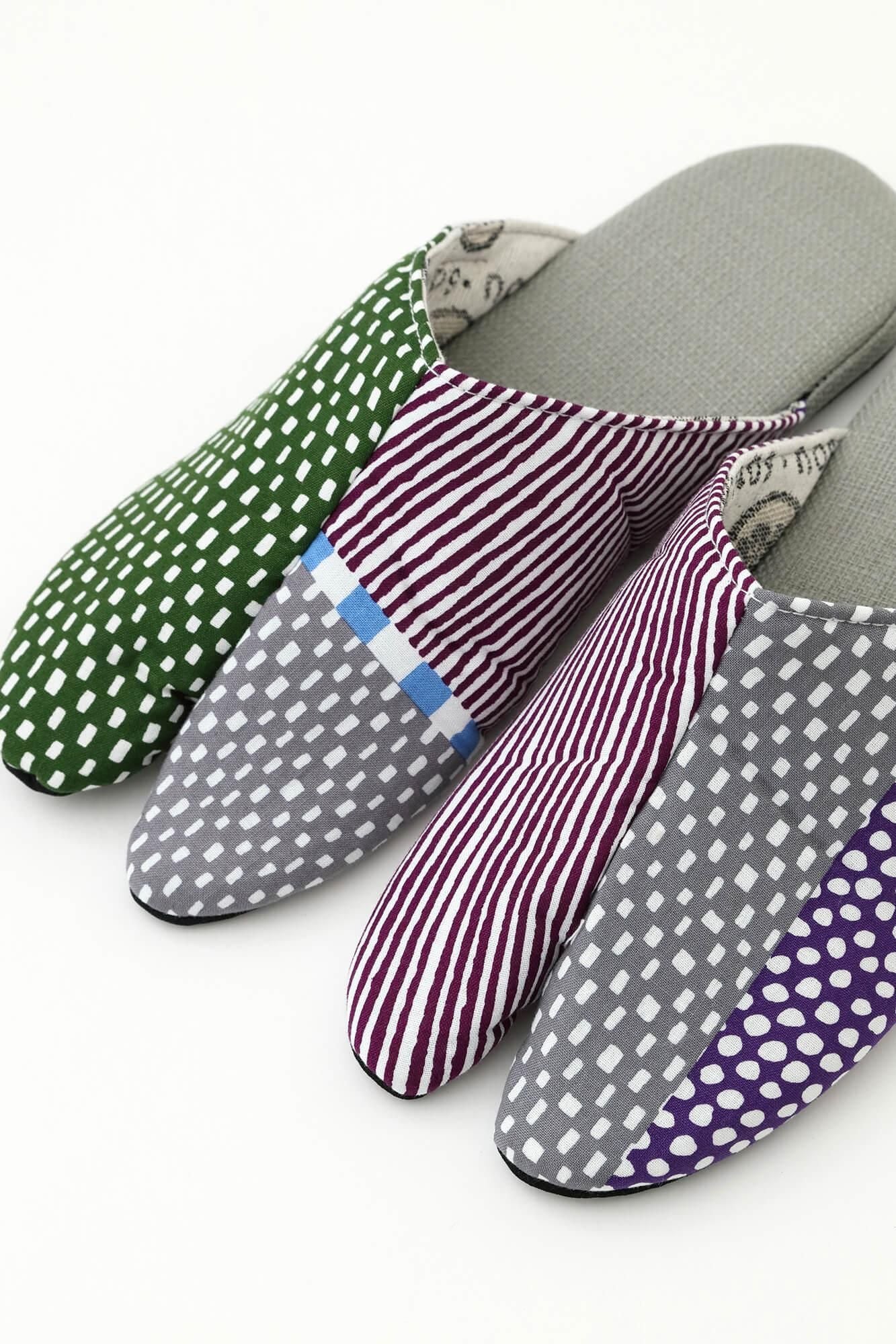 窄版室內分趾拖鞋／點線 川沿