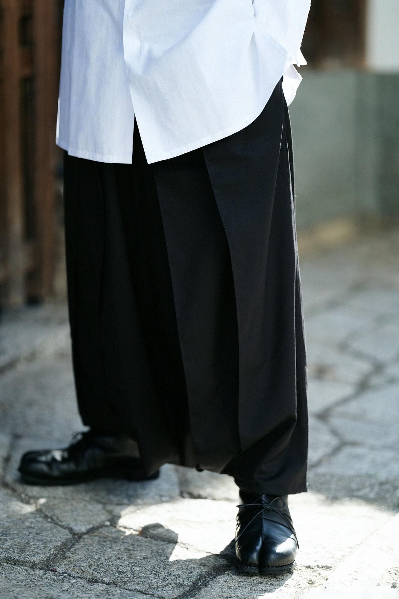 42 Paar Kammgarn-Hakama Fuji/Nurebairo