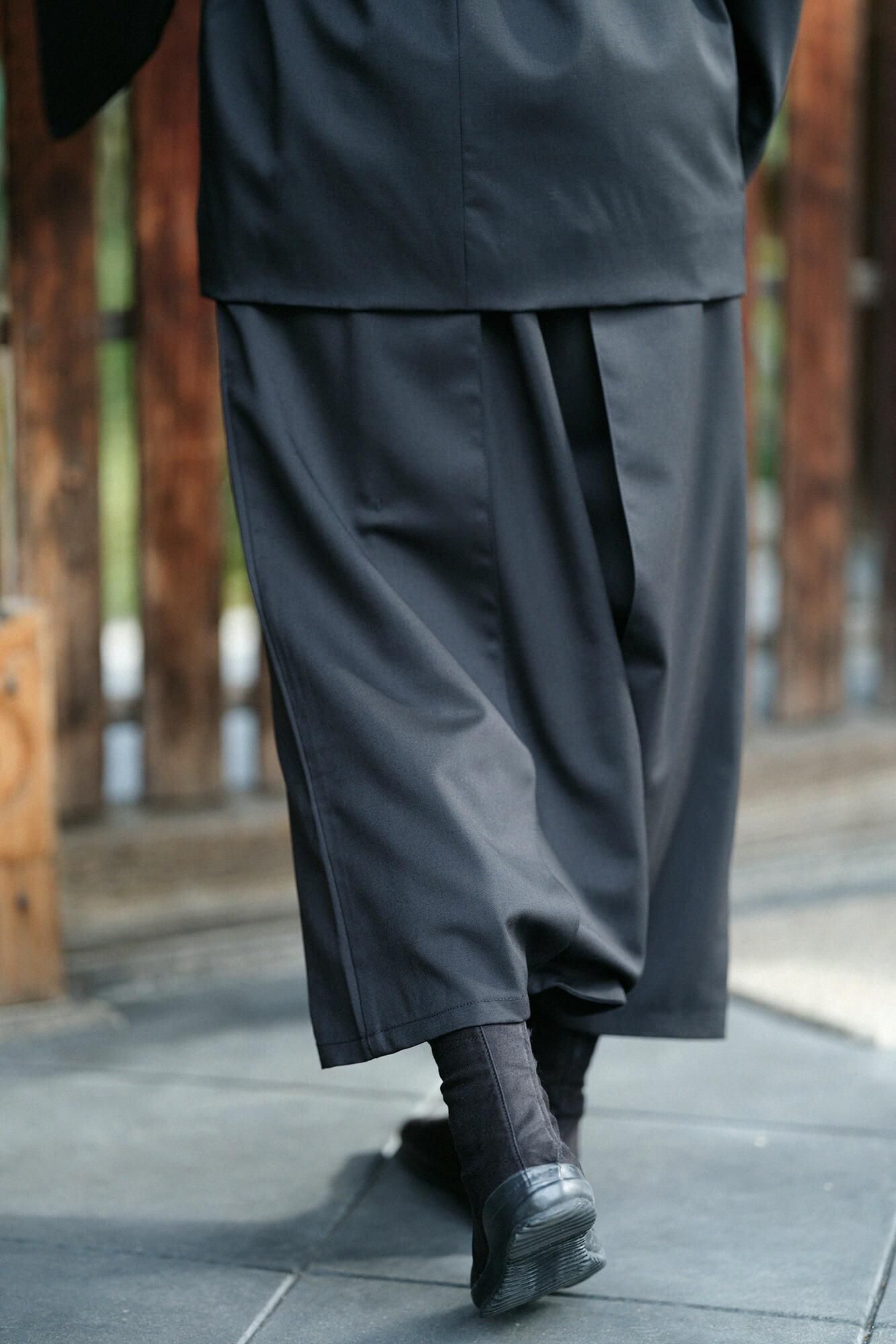 42 Paar Kammgarn-Hakama Fuji/Nurebairo