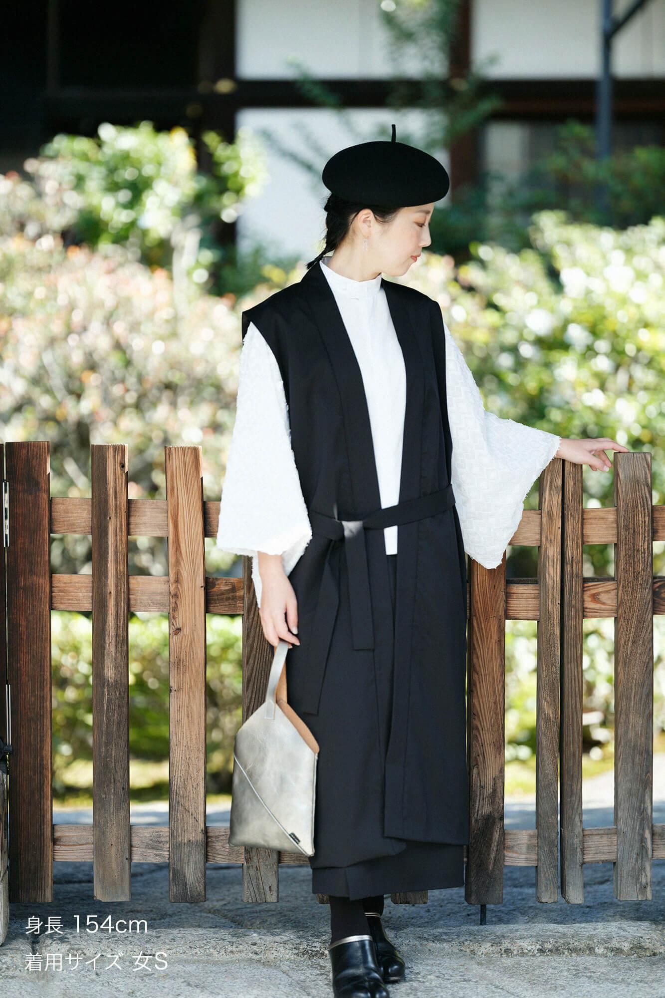 42双 梳毛（そもう） 長中衣（ながちゅうえ） 袷（あわせ）／濡羽