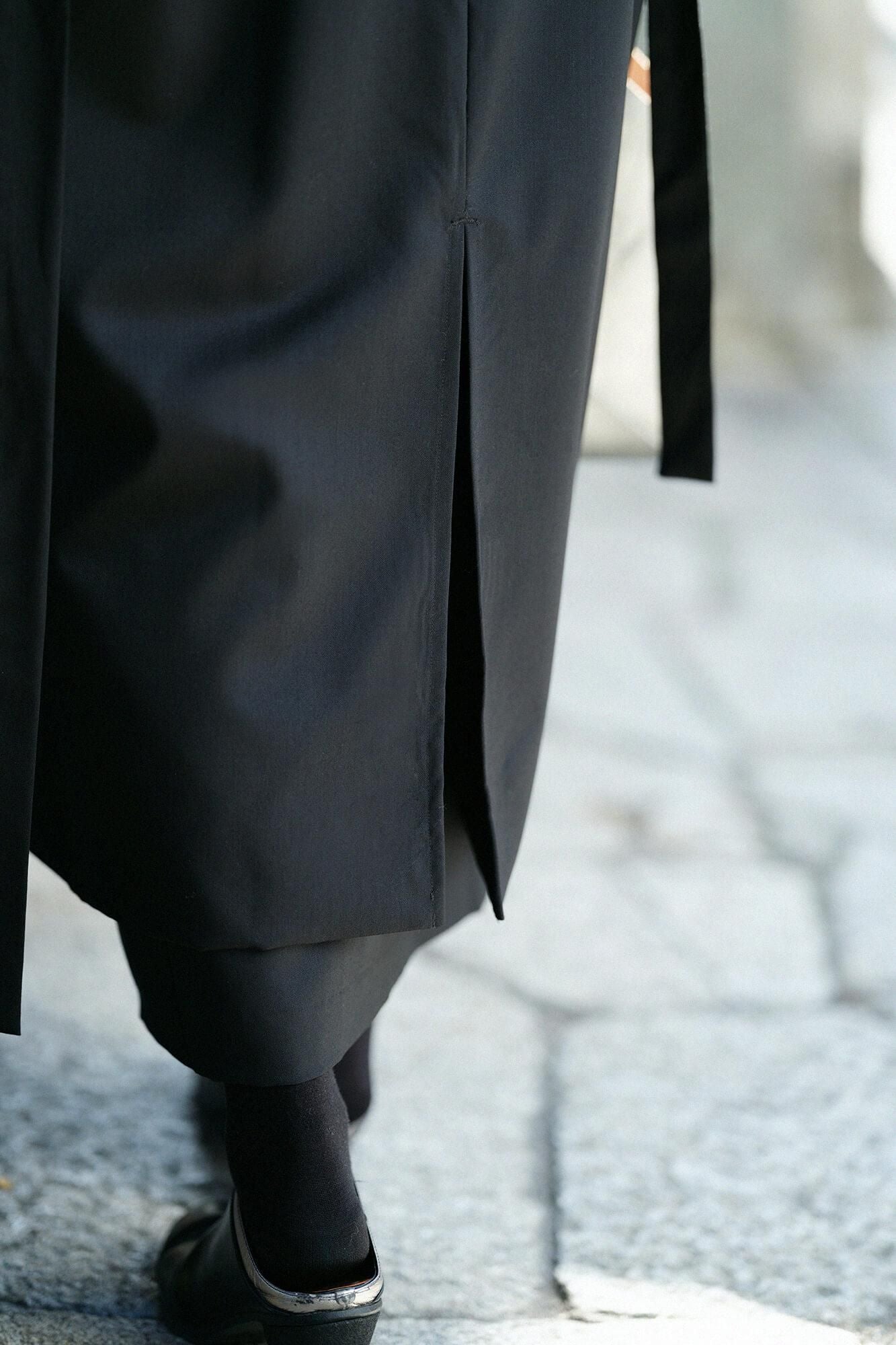 42双 梳毛（そもう） 長中衣（ながちゅうえ） 袷（あわせ）／濡羽