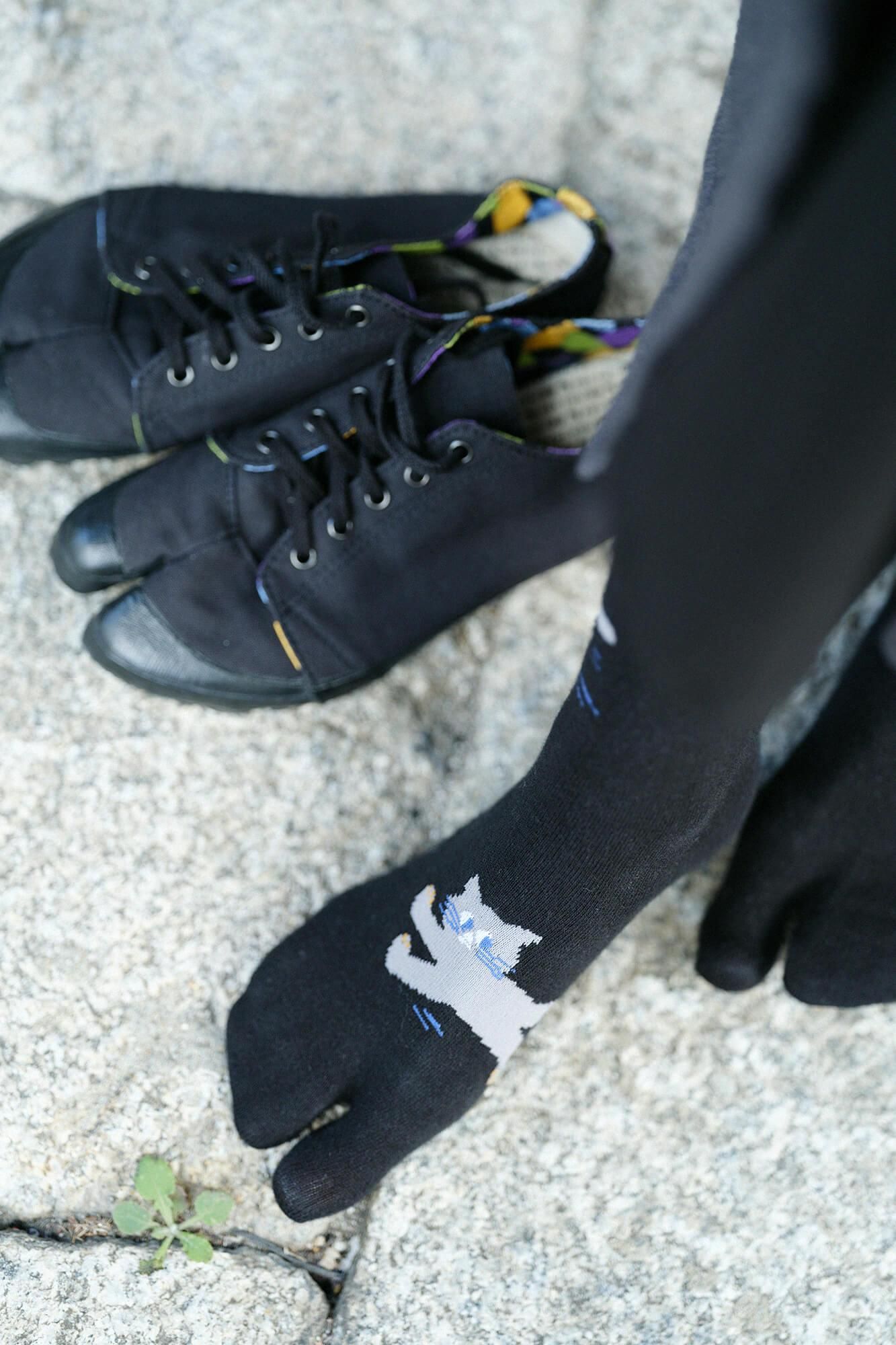 Tabi Tights／Cat Black