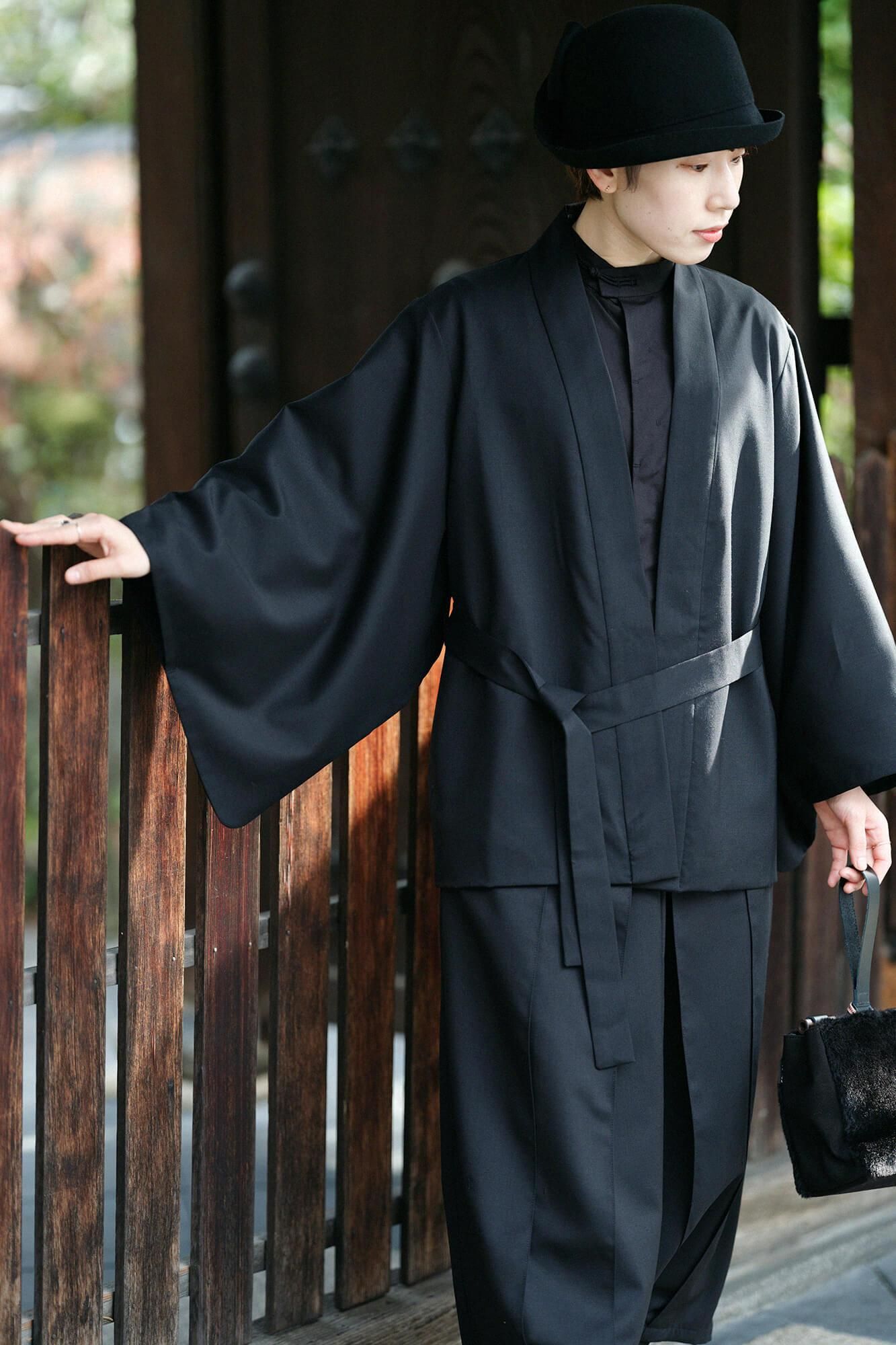42双 梳毛（そもう） 短羽織（たんばおり） 袷（あわせ）／濡羽色（ぬれ