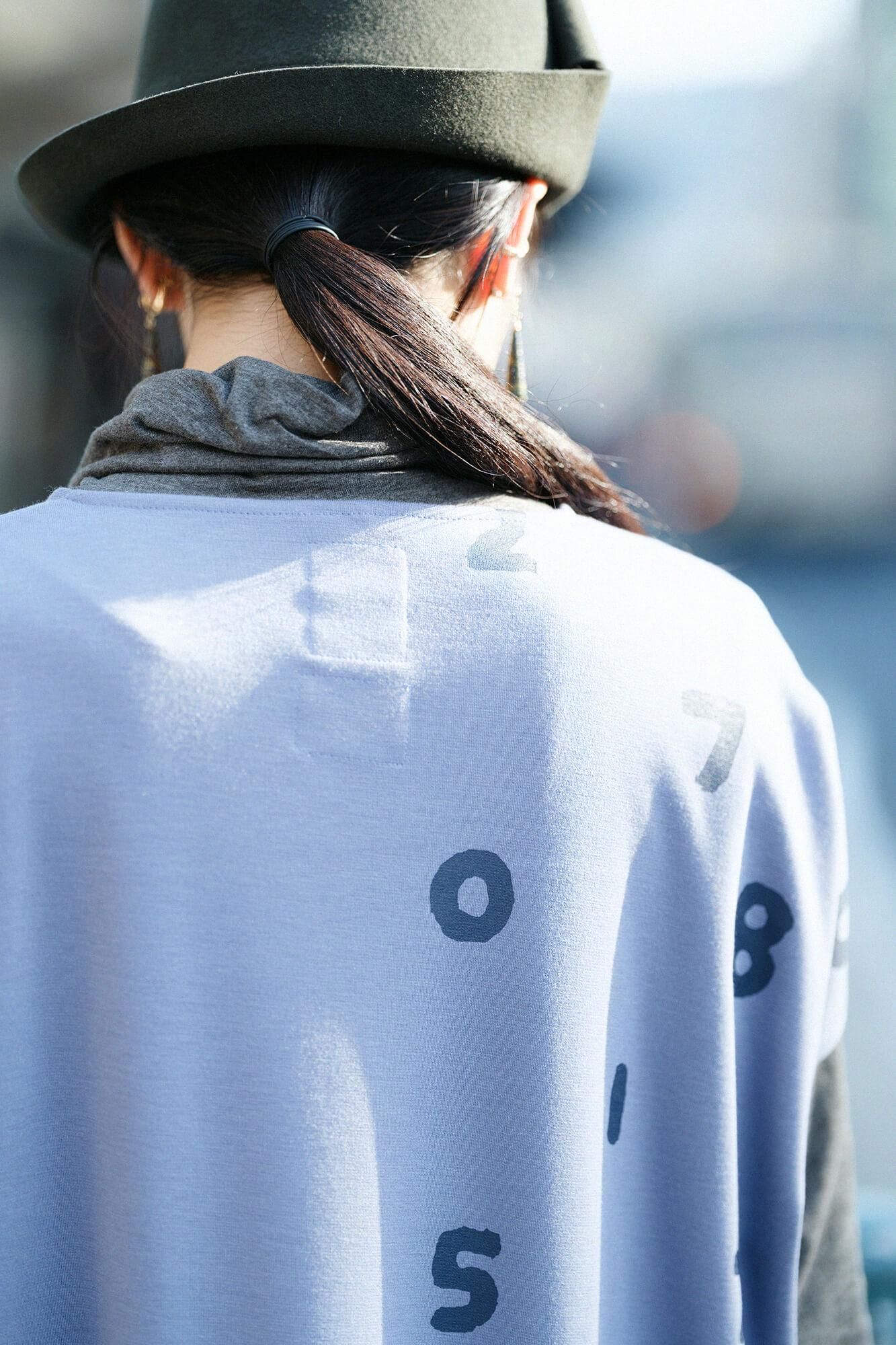 羊毛混合物，双面，矩形长袍，肩系，SO-SU-U和边缘，Hanada Nezu