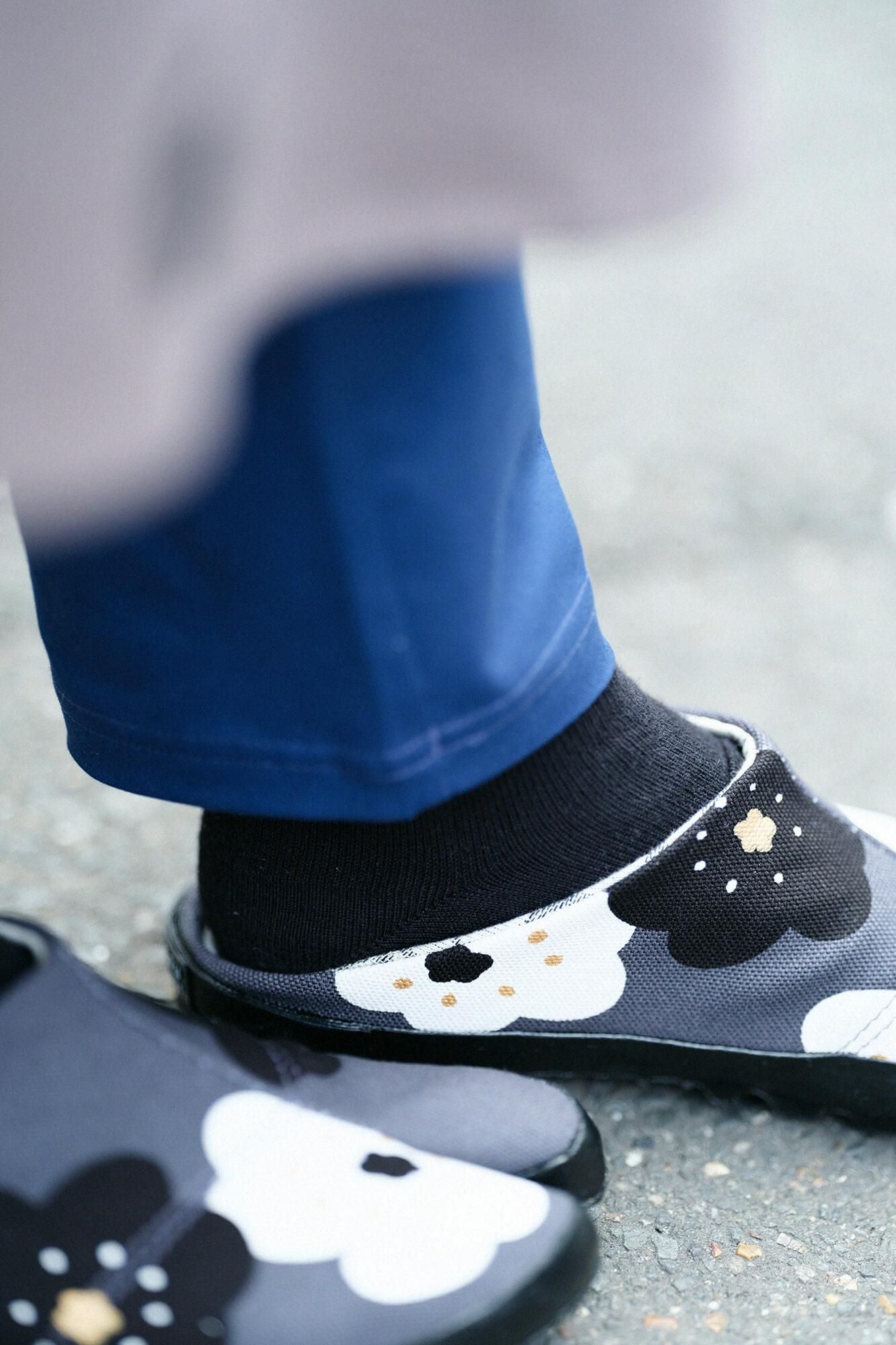 糊状塔比袜/微笑