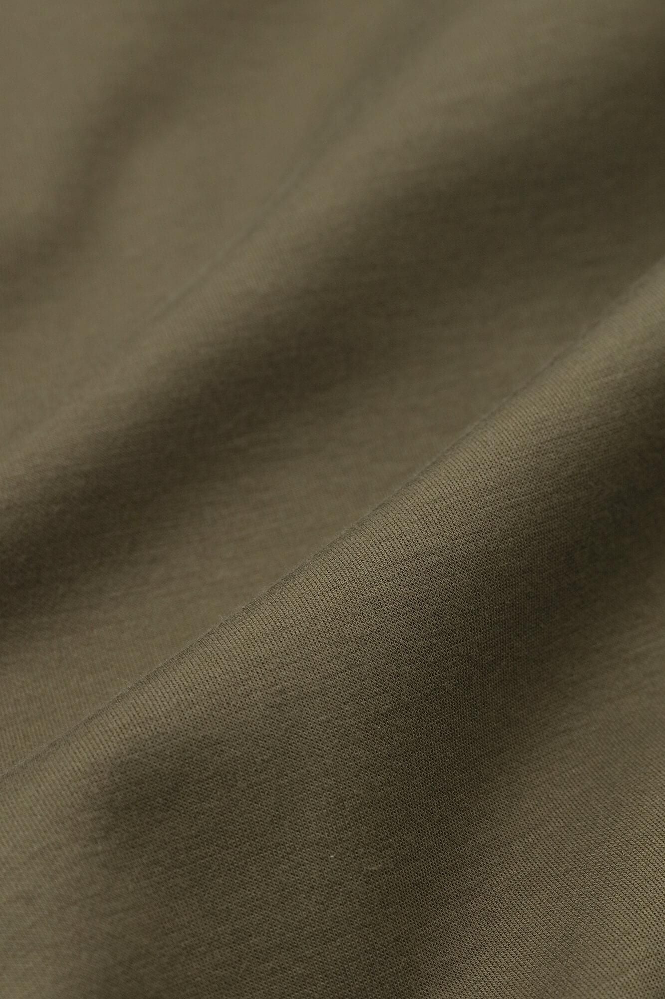 【net限定】ダンボールニット L/Sワンピース ミモレ丈／海松色（みるいろ）