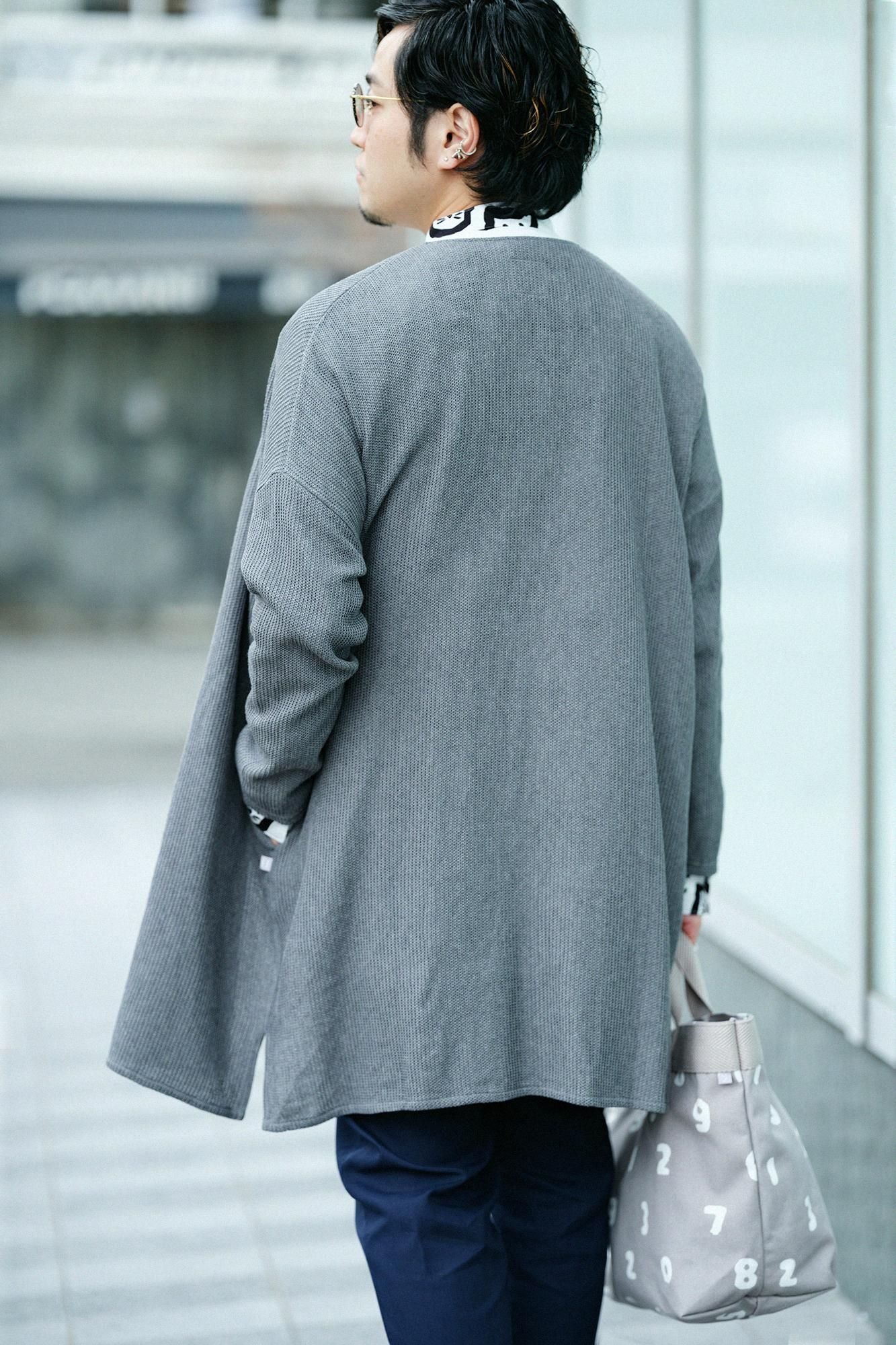 拉舍爾經編V領 輕型外套/薄灰色