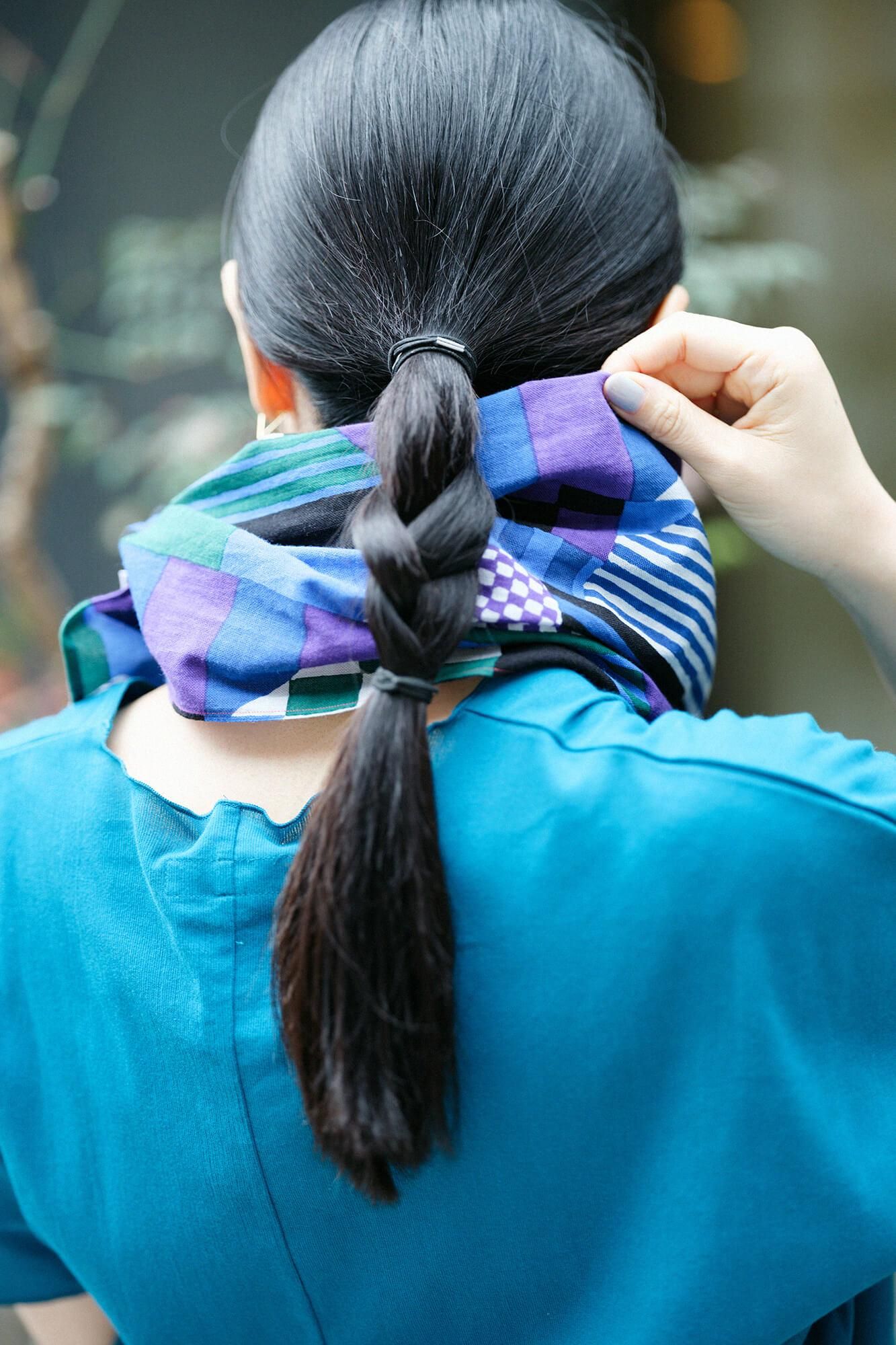 Isemomen Cotton Short Scarf / Geometric Pattern