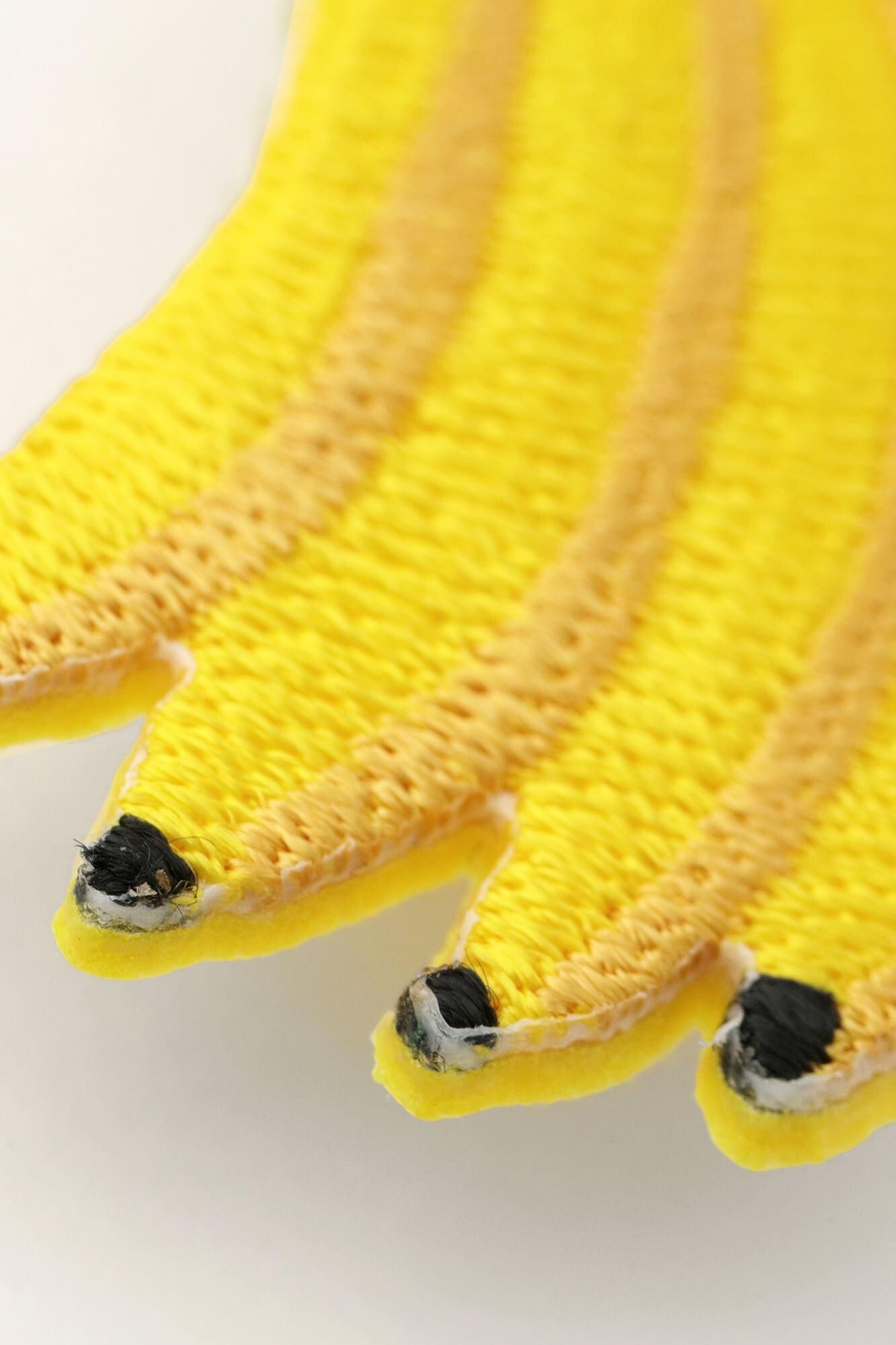 자수 브로치(새우)/바나나