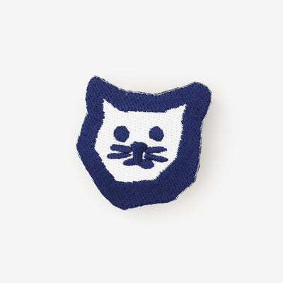 刺繍飾り（ししゅうかざり）／コネコ
