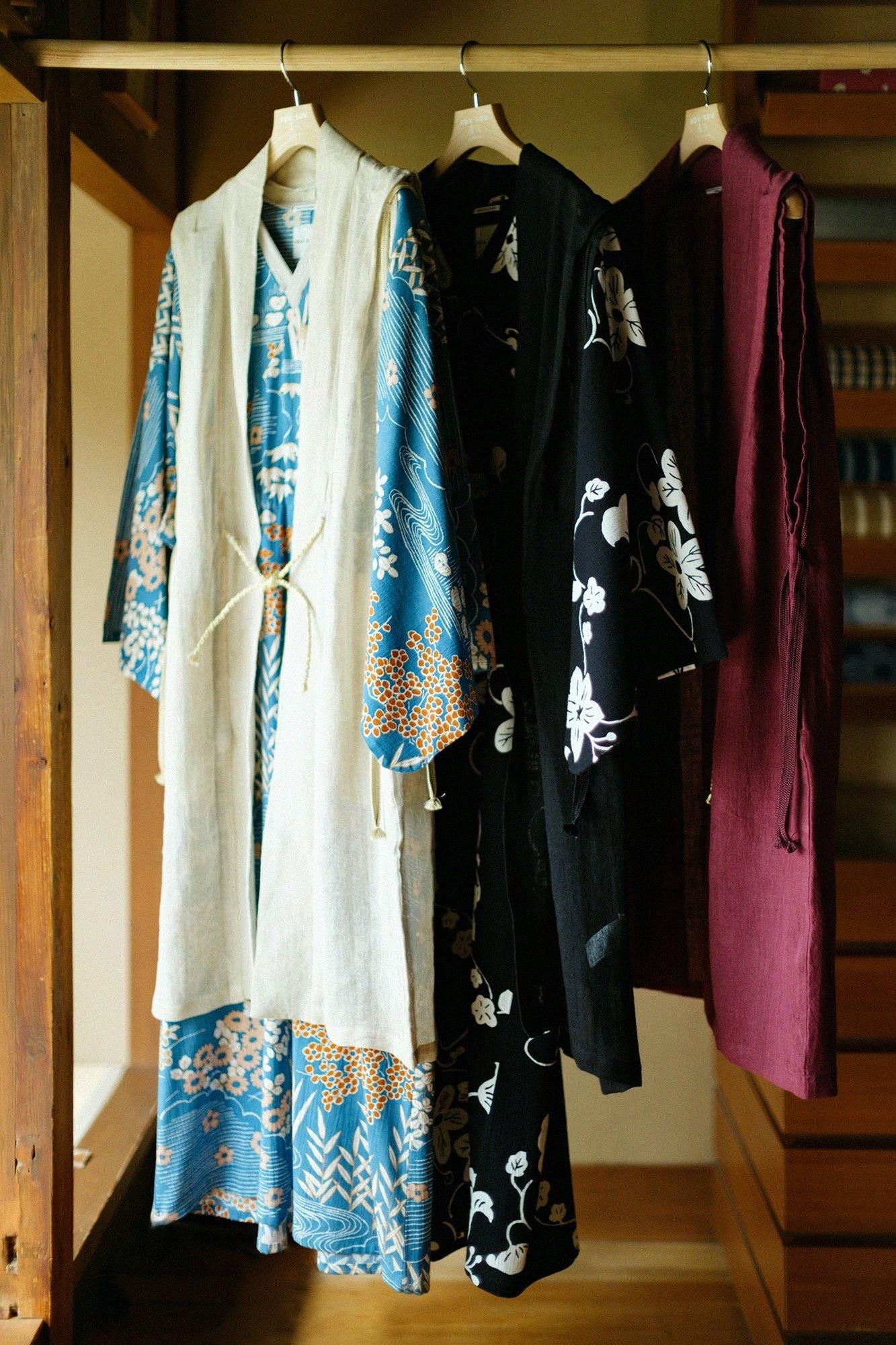 麻和紙 陣羽織 肩上げ 長丈／生白 sousou 麻和紙 陣羽織（じんばおり） 肩上げ（かたあげ） 長丈（なが