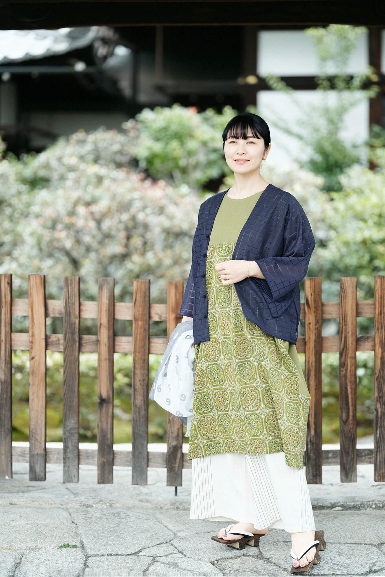 Takashima Shui 20/20矩形服装（Chohokei）组（kumi）下摆图案（susomonyo） / uguisunezu x陶瓷板