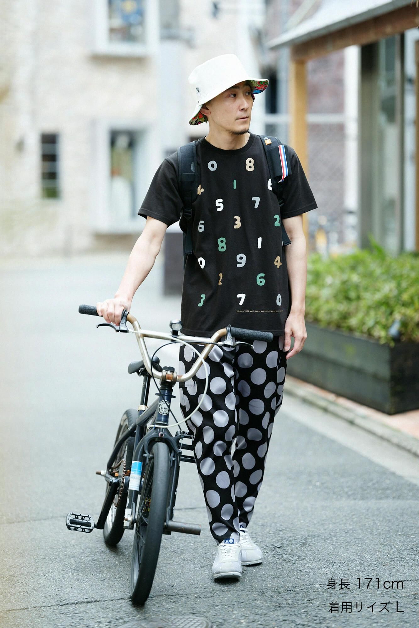 SO-SU-U 4-color Short Sleeve T-shirt [5.0]/ Black
