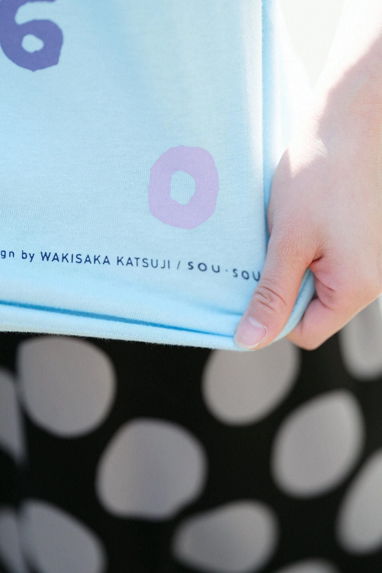 T-shirt à quatre vitesses So-Su-U [5.0] / bleu clair