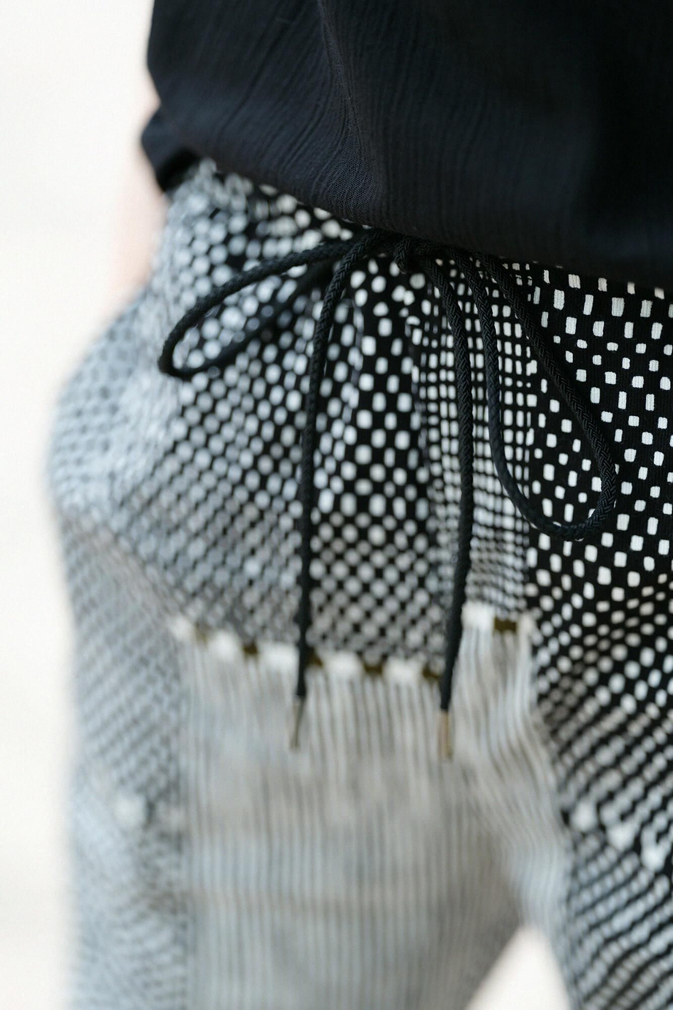 高島縮棉 40/40 內搭褲 / 點線 墨黑色