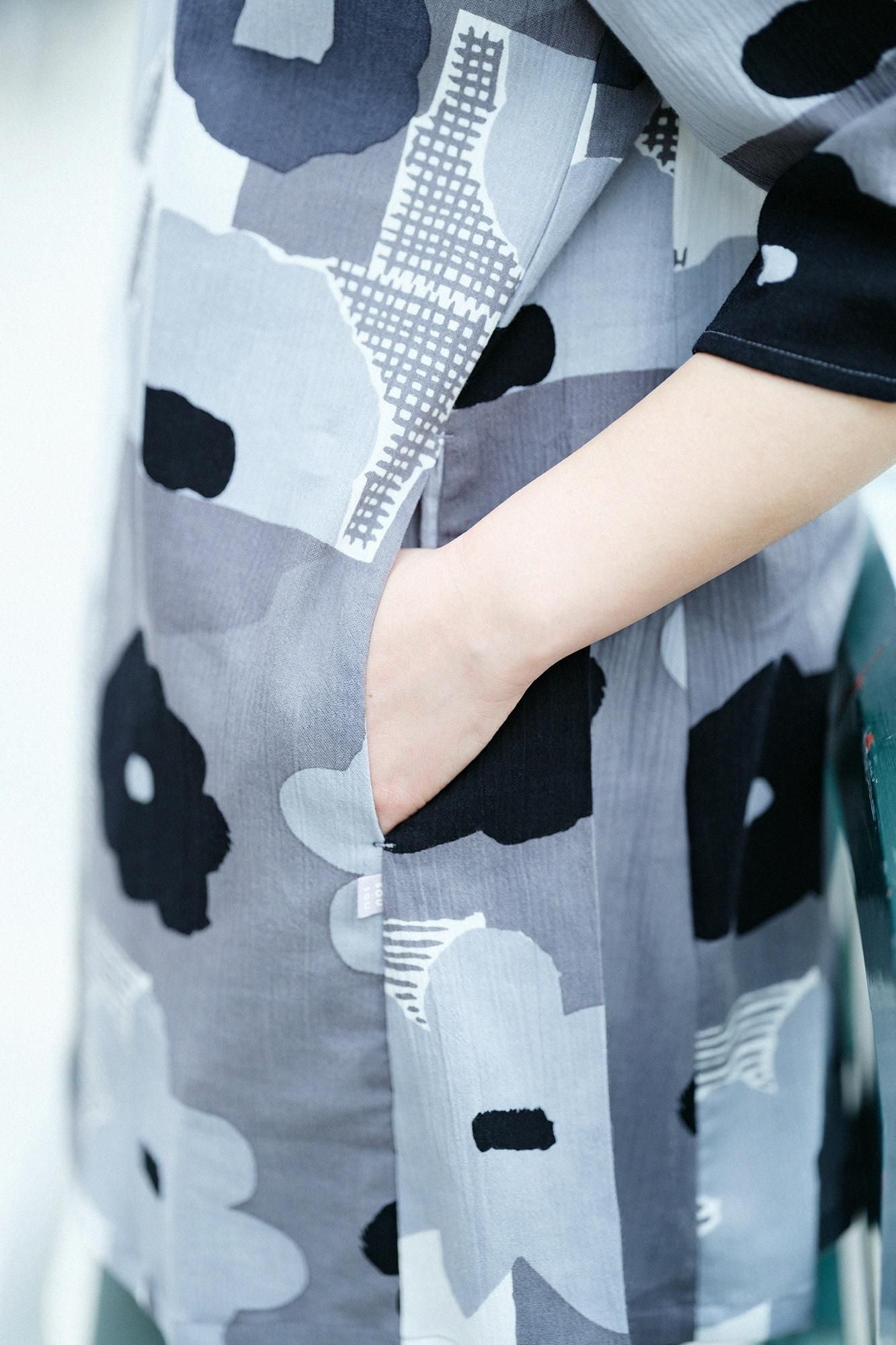 Chizimi Cotton 20/20 Elbow Length Sleeve Tunic / Pressed Flowers