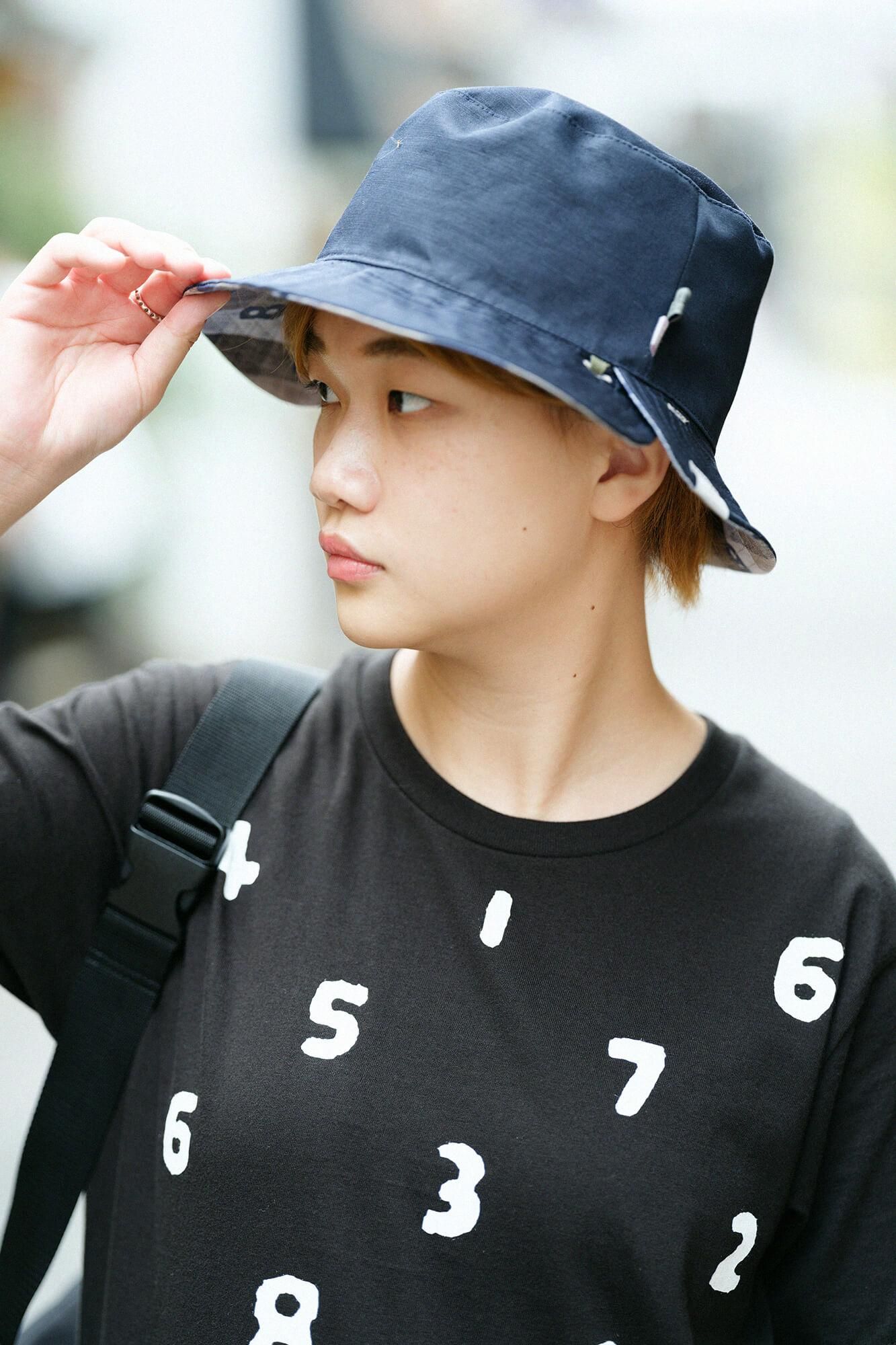 SO-SU-U Short Sleeve T-shirt [5.0]/ Black