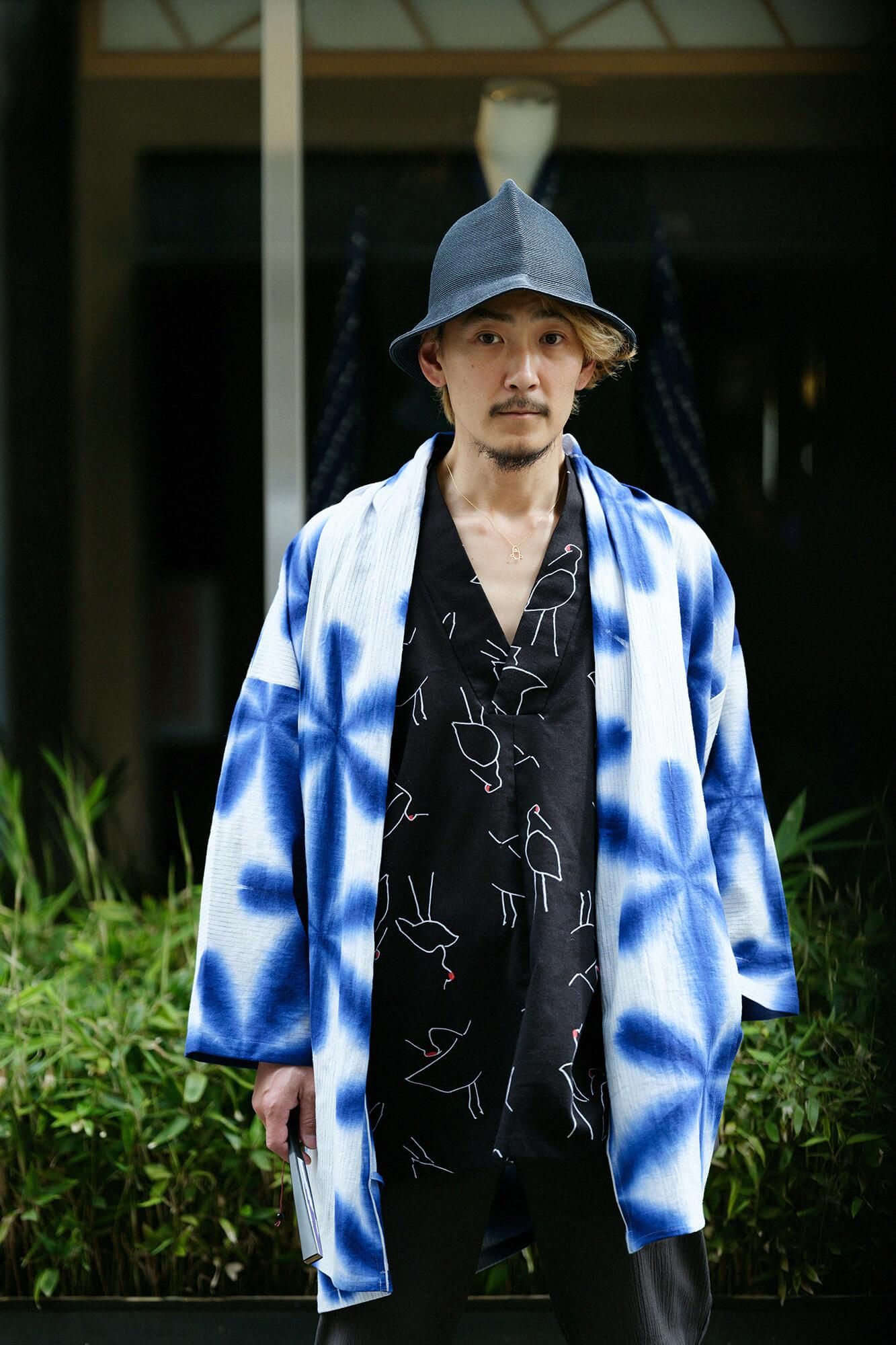 Hirondelle, coton et lin, manches mojiri, vêtements courts, fleur simple / neige, bleu foncé