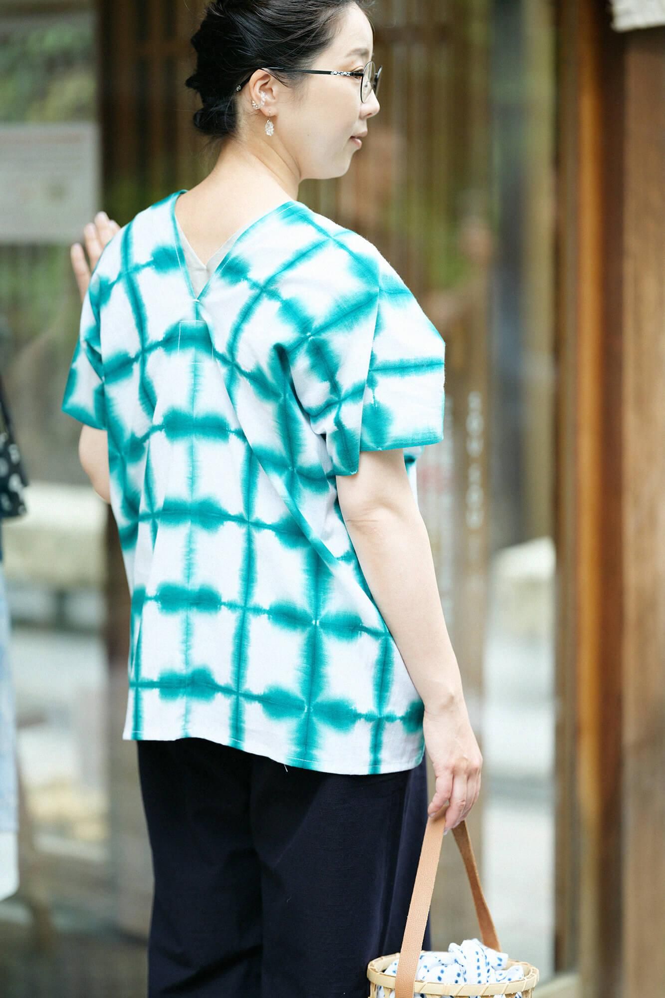 Ise Momen Arimatsu Narumi Shibori Textur (Bun) Quadratische Kleidung (Futatsumi) / Chosho Schneeblume (Sekka) Grün 1