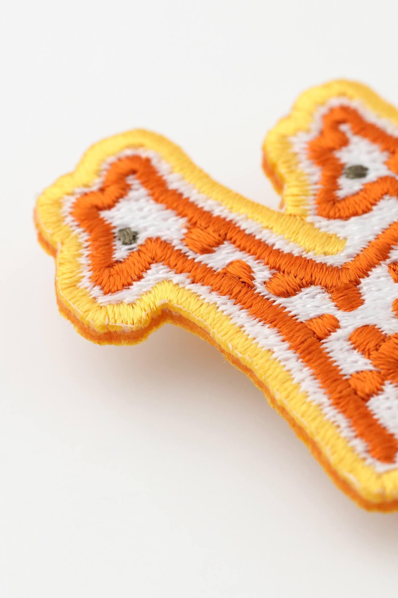 刺繍飾り（ししゅうかざり）／きりん