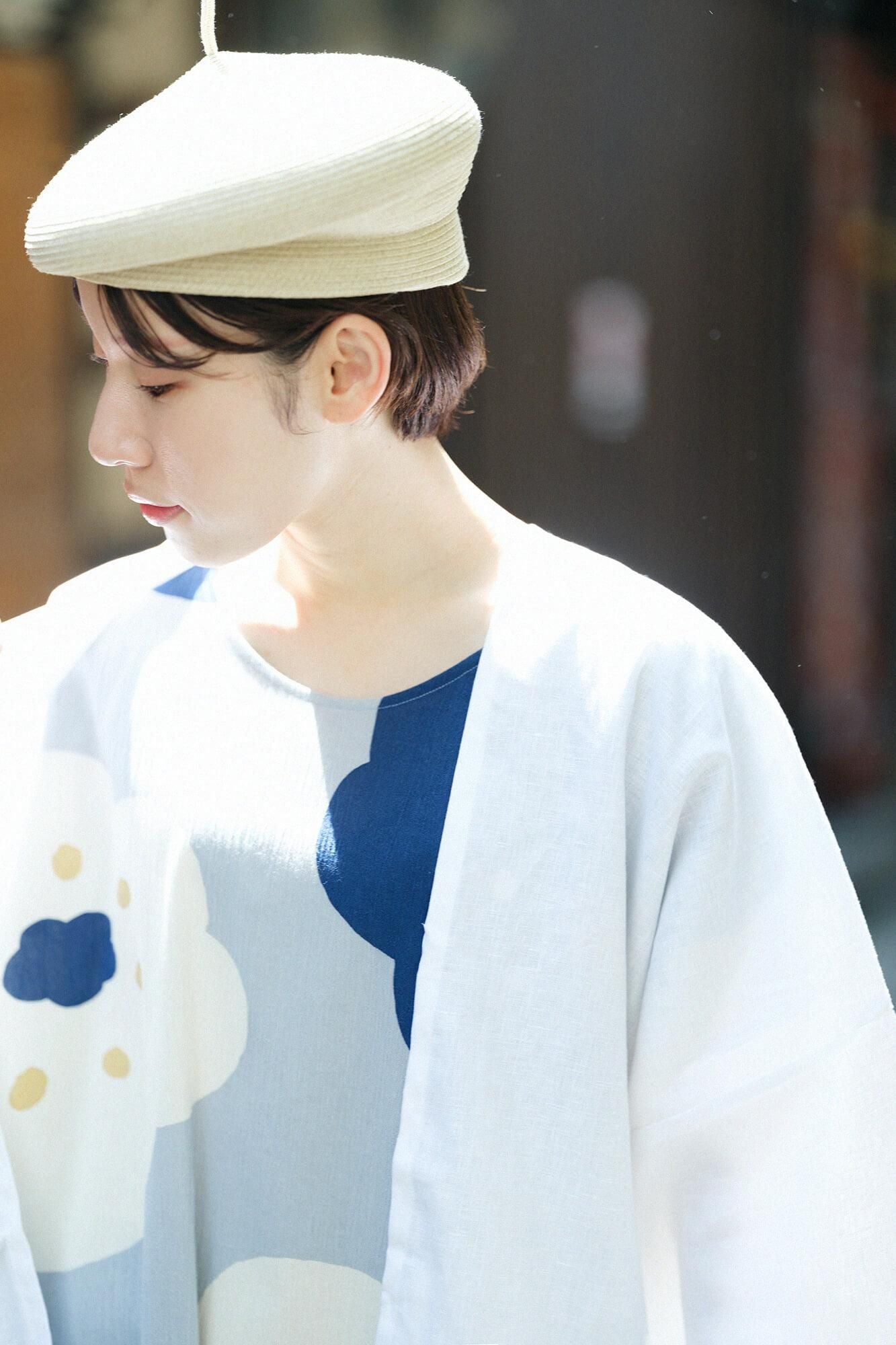 高島縮 20/20 長方形衣（ちょうほうけい）／ほほえみ 白花色