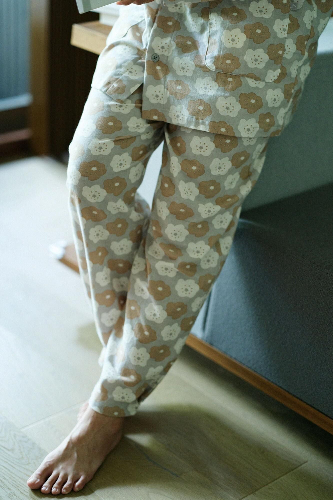 Takashima Plain Weave Textile Pajama / Smile