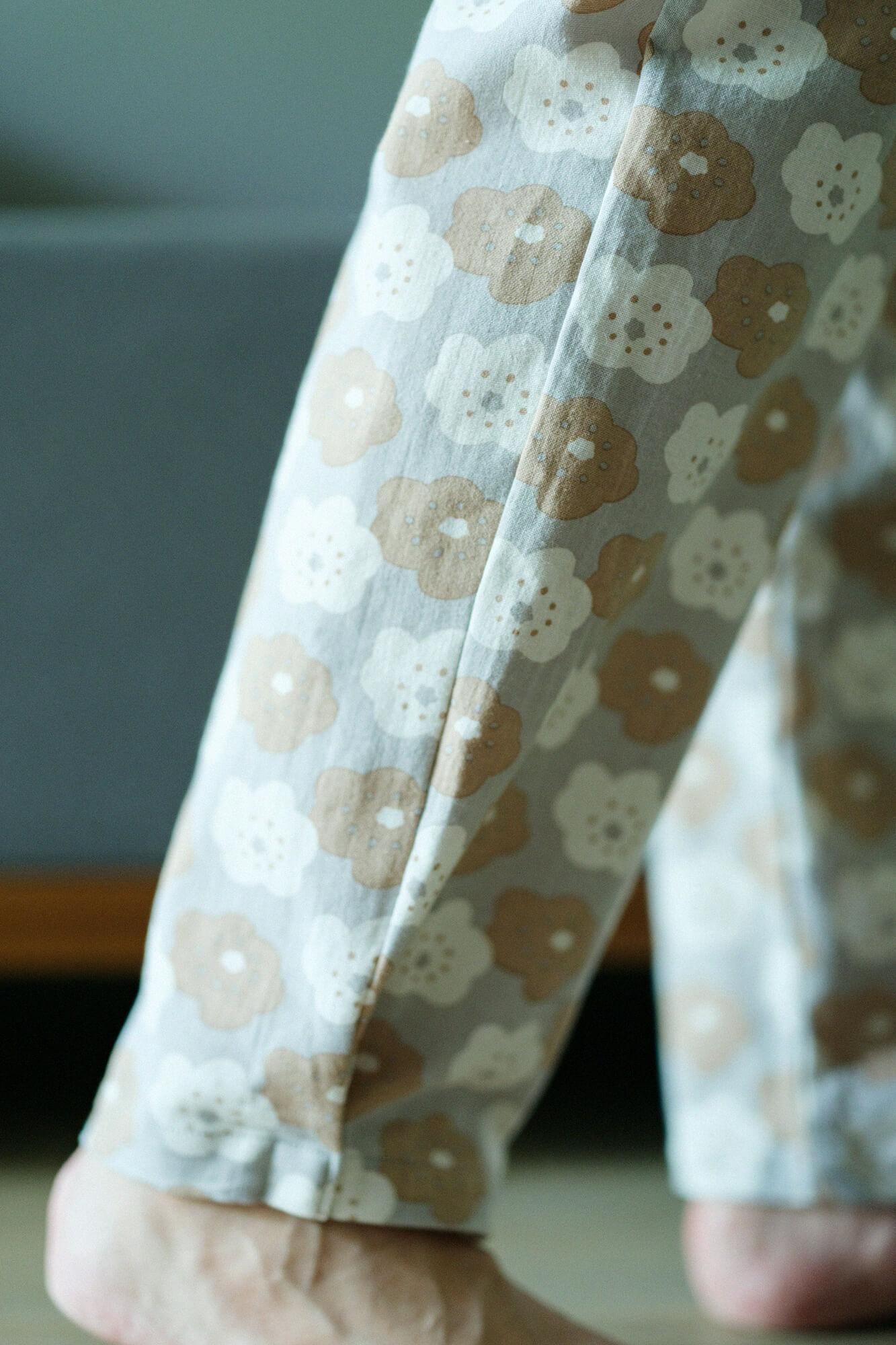 Takashima Plain Weave Textile Pajama / Smile